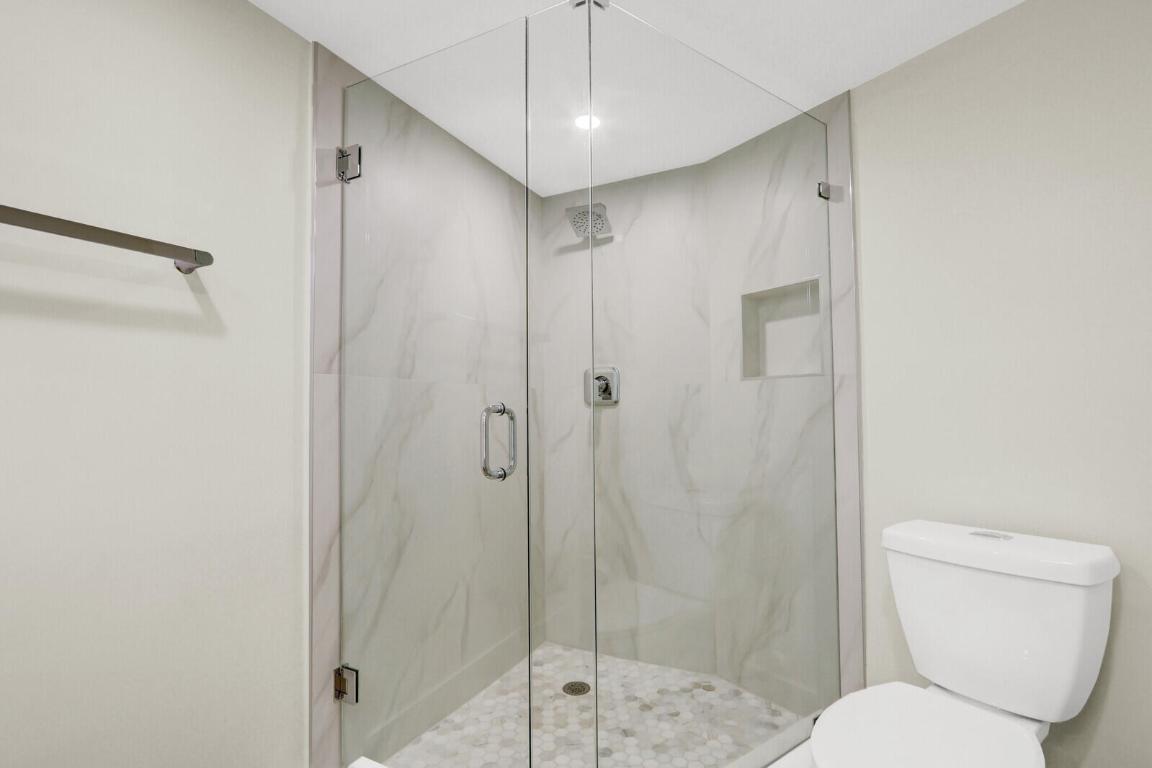 CONNEMARA CONDO - Residential Lease