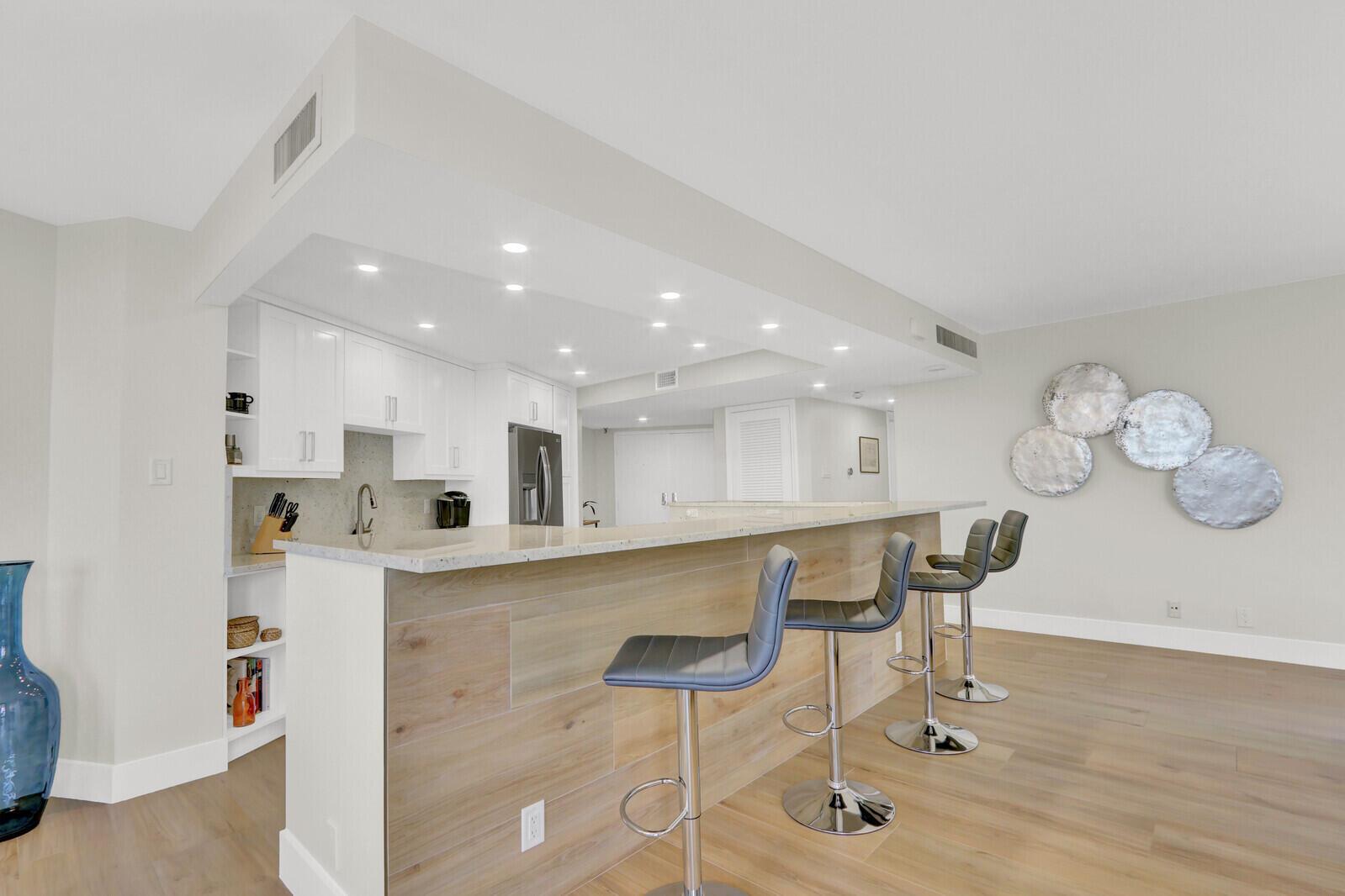 CONNEMARA CONDO - Residential Lease