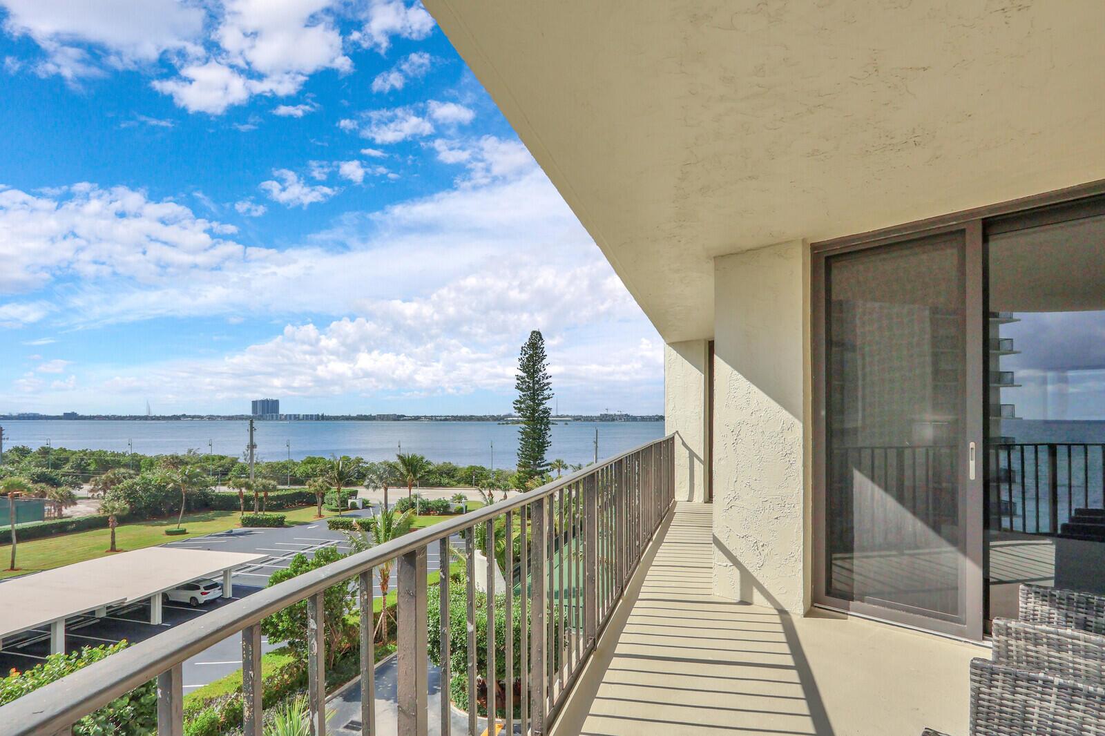 CONNEMARA CONDO - Residential Lease