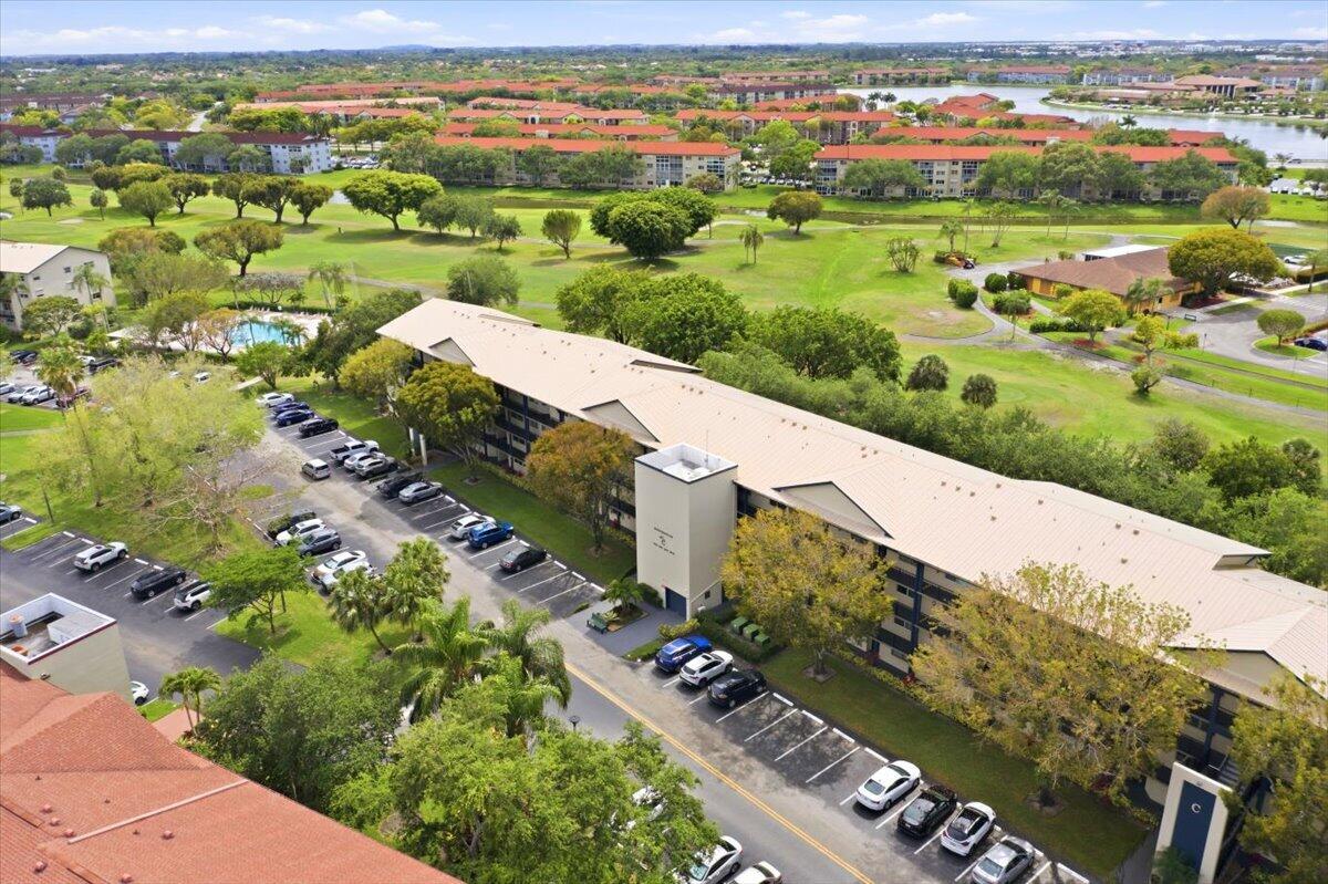 BUCKINGHAM AT CENTURY VILLAGE - Residential