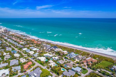 Photo of 74 Lighthouse Drive, Jupiter Inlet Colony, FL 33469 (MLS # R11130307)