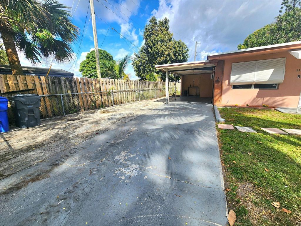 Photo of 6115 Monroe Street, Hollywood, FL 33023 (MLS # F10552659)