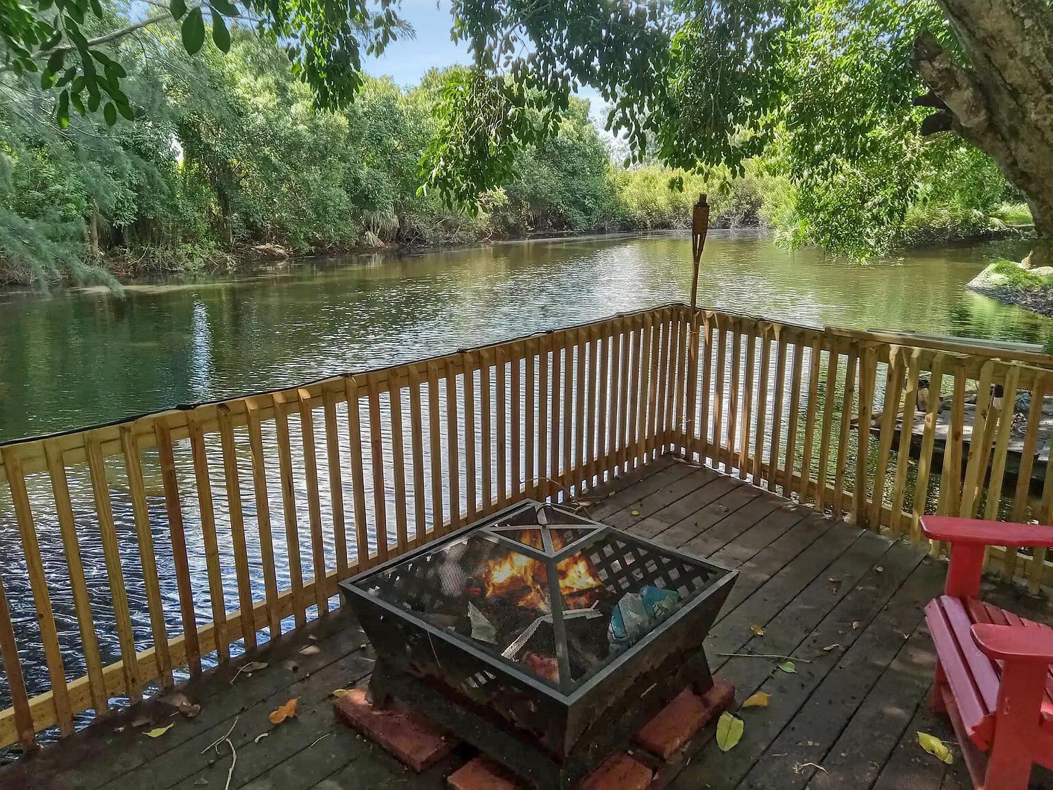 5820 SE Smith Avenue