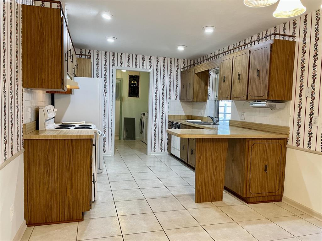 GARY DALE UNREC ON - Residential