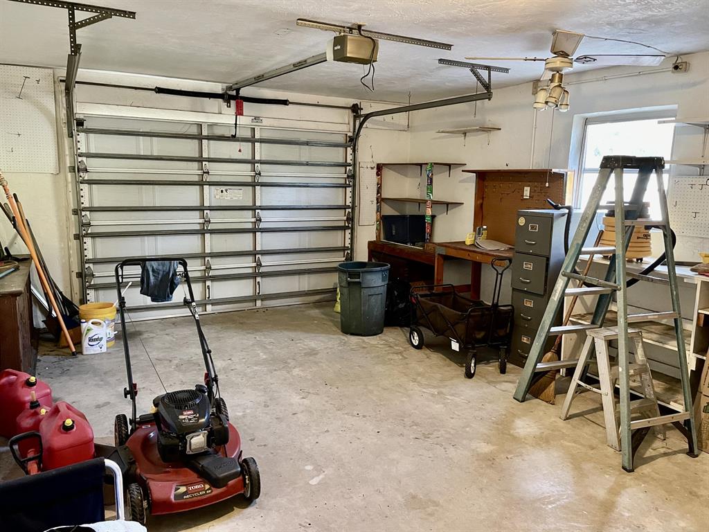 GARY DALE UNREC ON - Residential