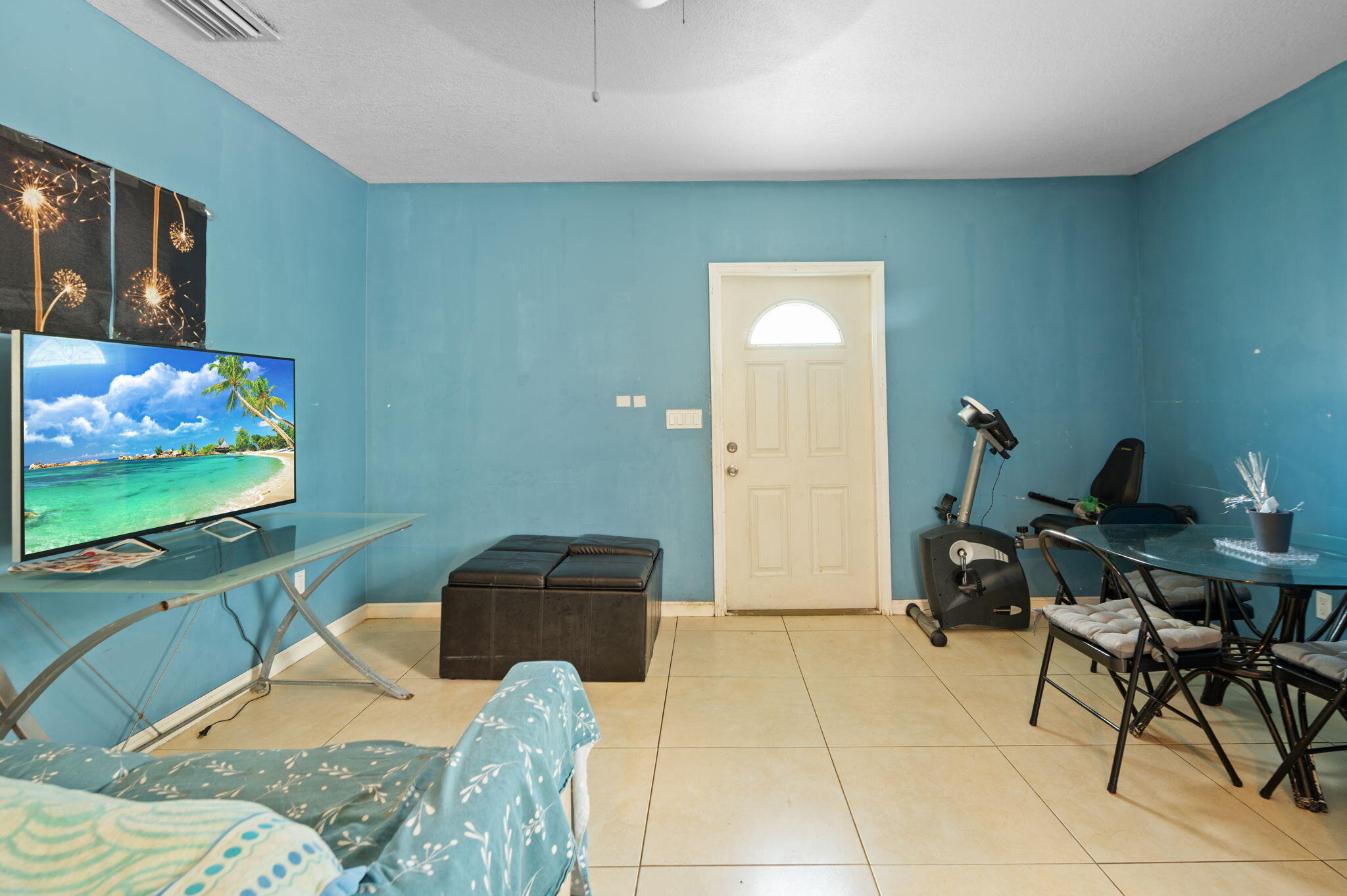 LOXAHATCHEE GROVES - Residential