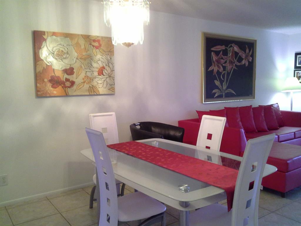 CRESTHAVEN VILLAS CONDO 34 - Residential