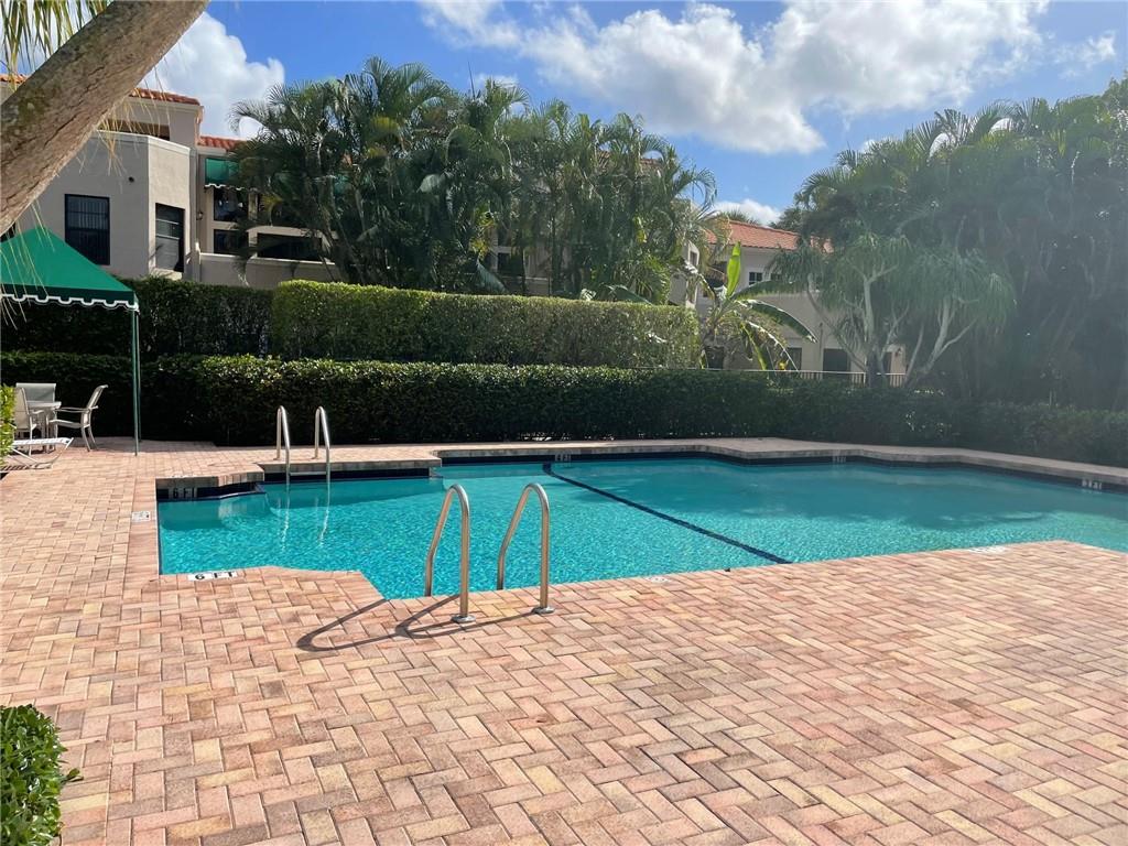 VILLA SONRISA ONE - Residential