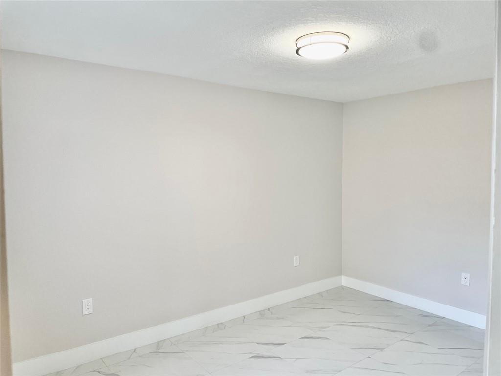 VILLA SONRISA ONE - Residential