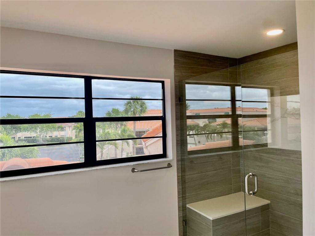 VILLA SONRISA ONE - Residential