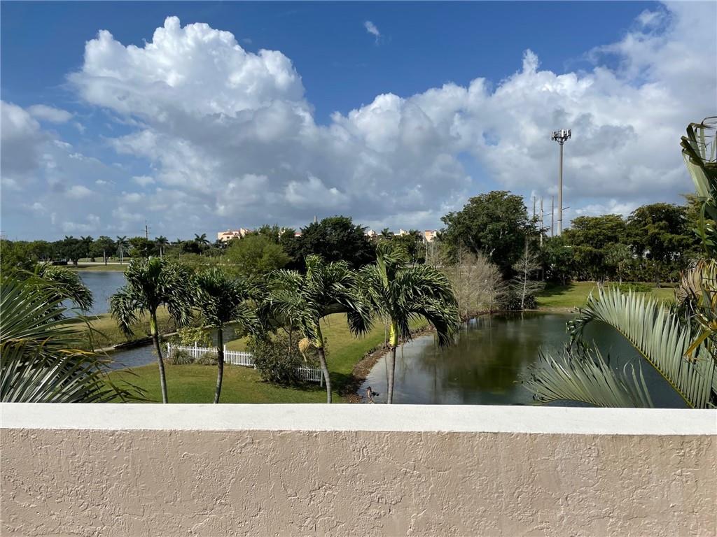 VILLA SONRISA ONE - Residential