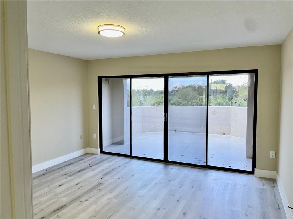 VILLA SONRISA ONE - Residential