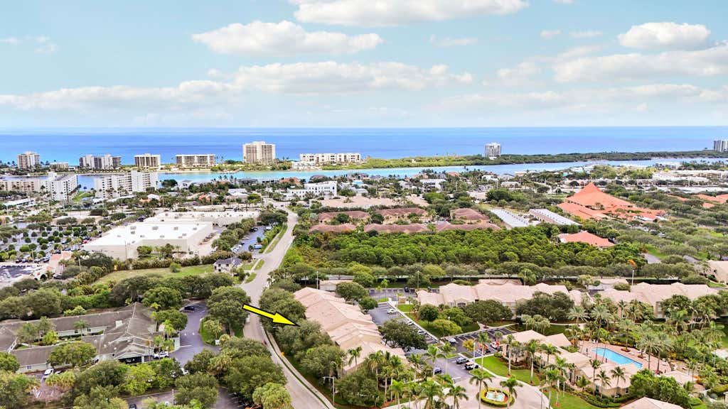 Photo of 236 VILLAGE Boulevard #1106, Tequesta, FL 33469 (MLS # B26064129)
