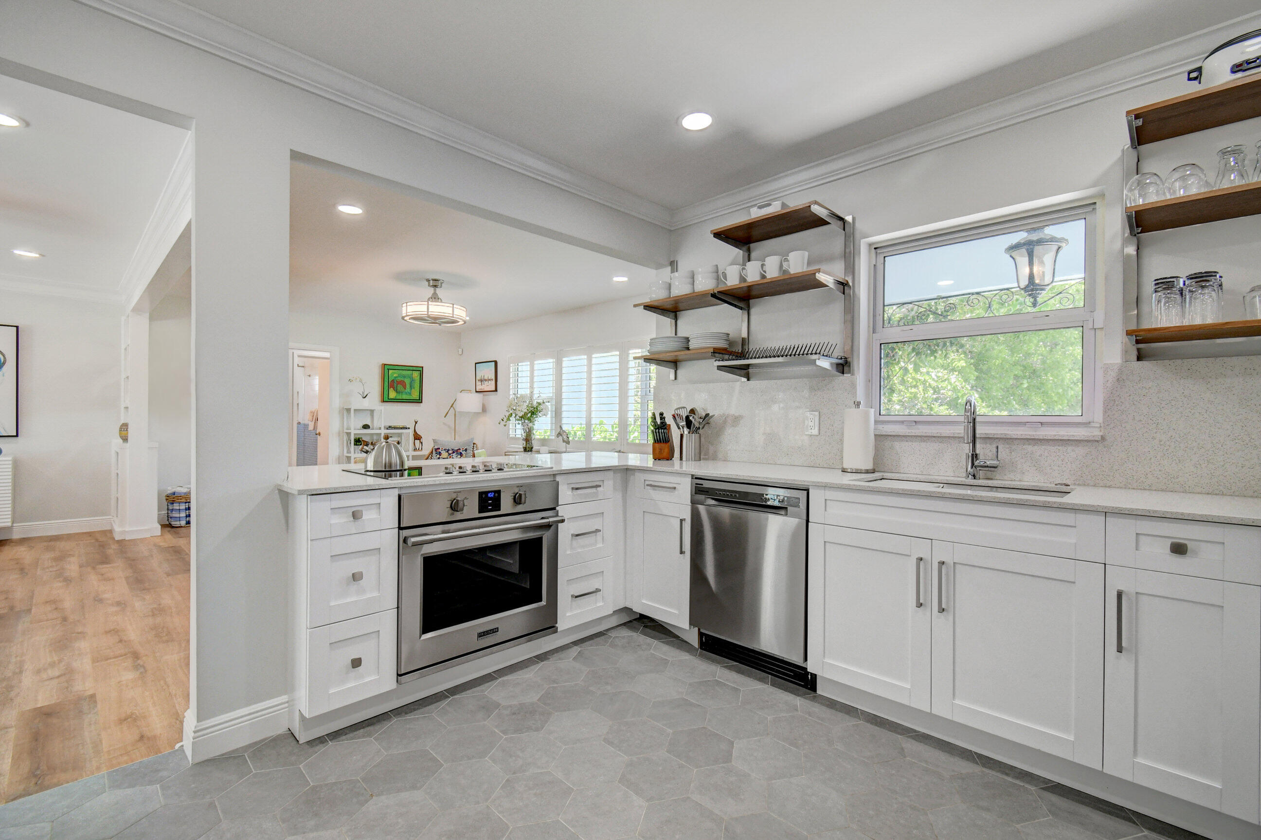 BURNUP AND SIMS ESTATES 2 - Residential Lease