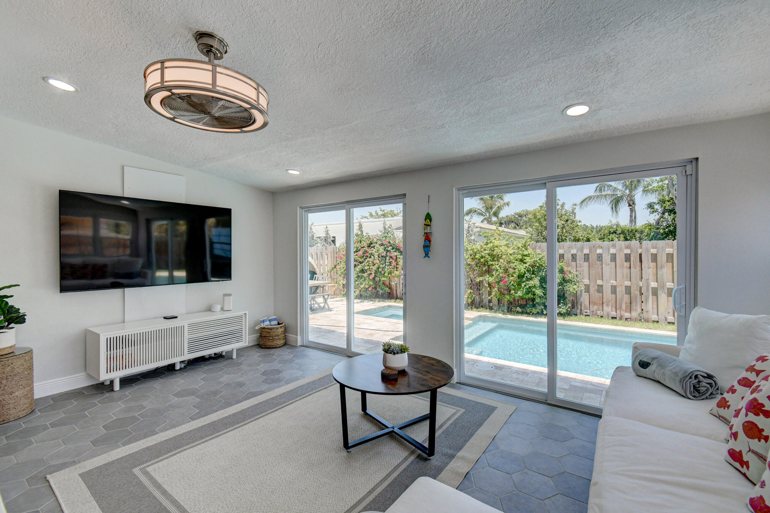 BURNUP AND SIMS ESTATES 2 - Residential Lease