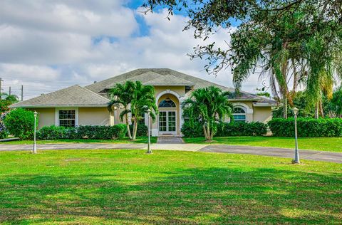Featured picture for the property R10679609