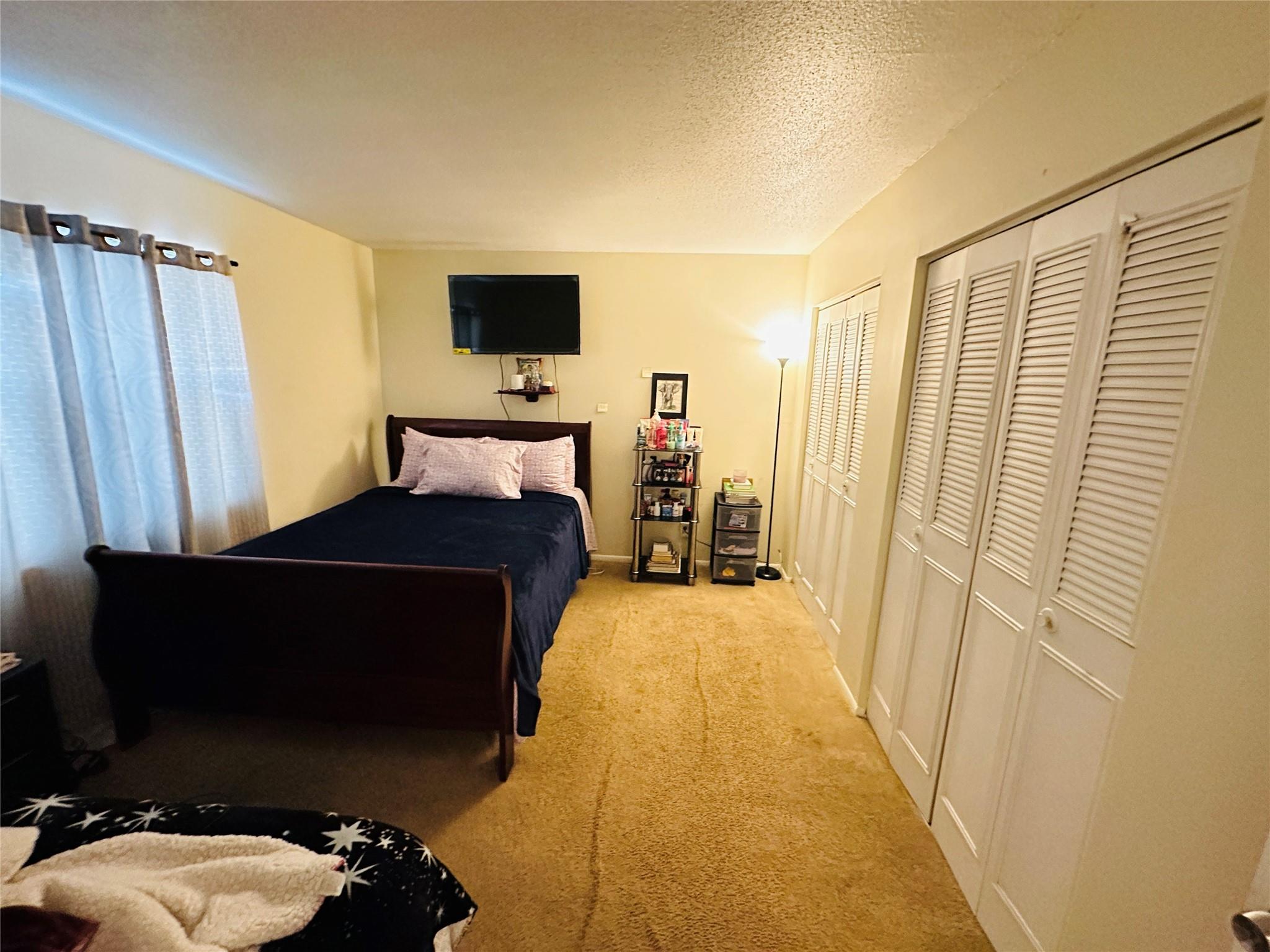 4800 NW 24th Ct D-102