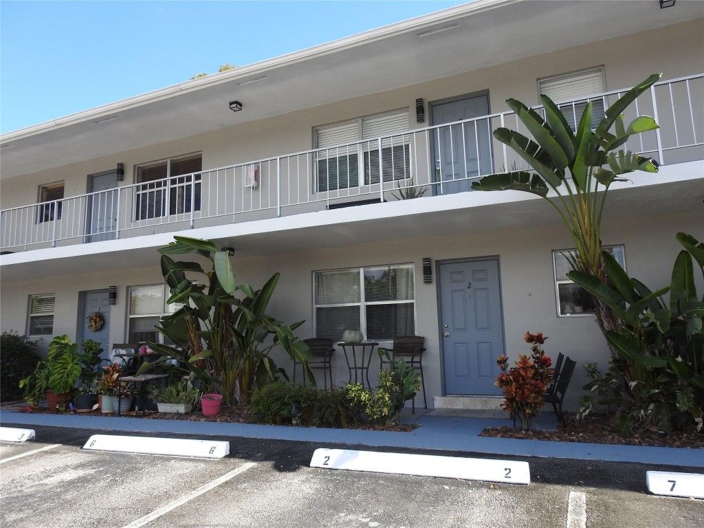 Photo of 1600 NE 3rd Avenue #2, Fort Lauderdale, FL 33305 (MLS # F10537206)