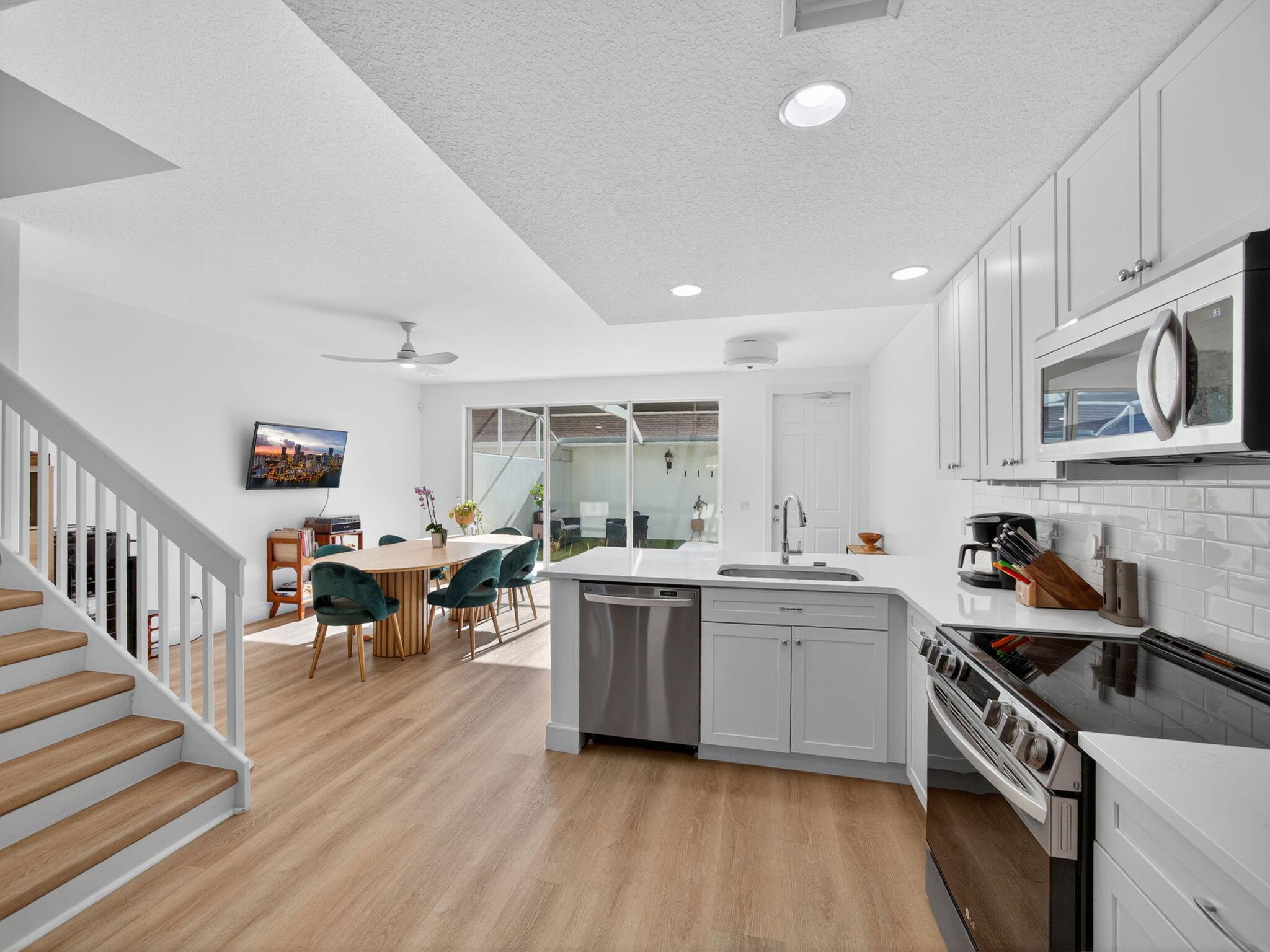 Martinique Abacoa - Residential Lease