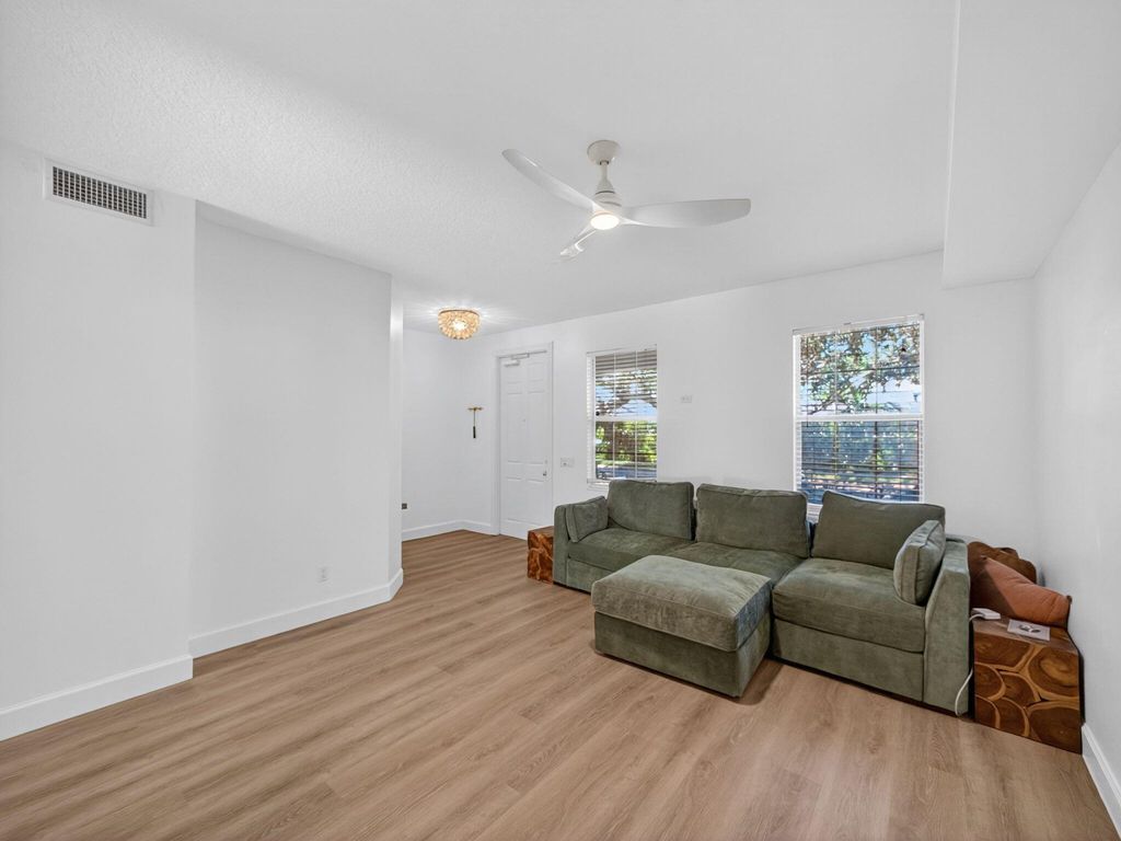 Photo of 2785 E Community Drive, Jupiter, FL 33458 (MLS # R11138423)