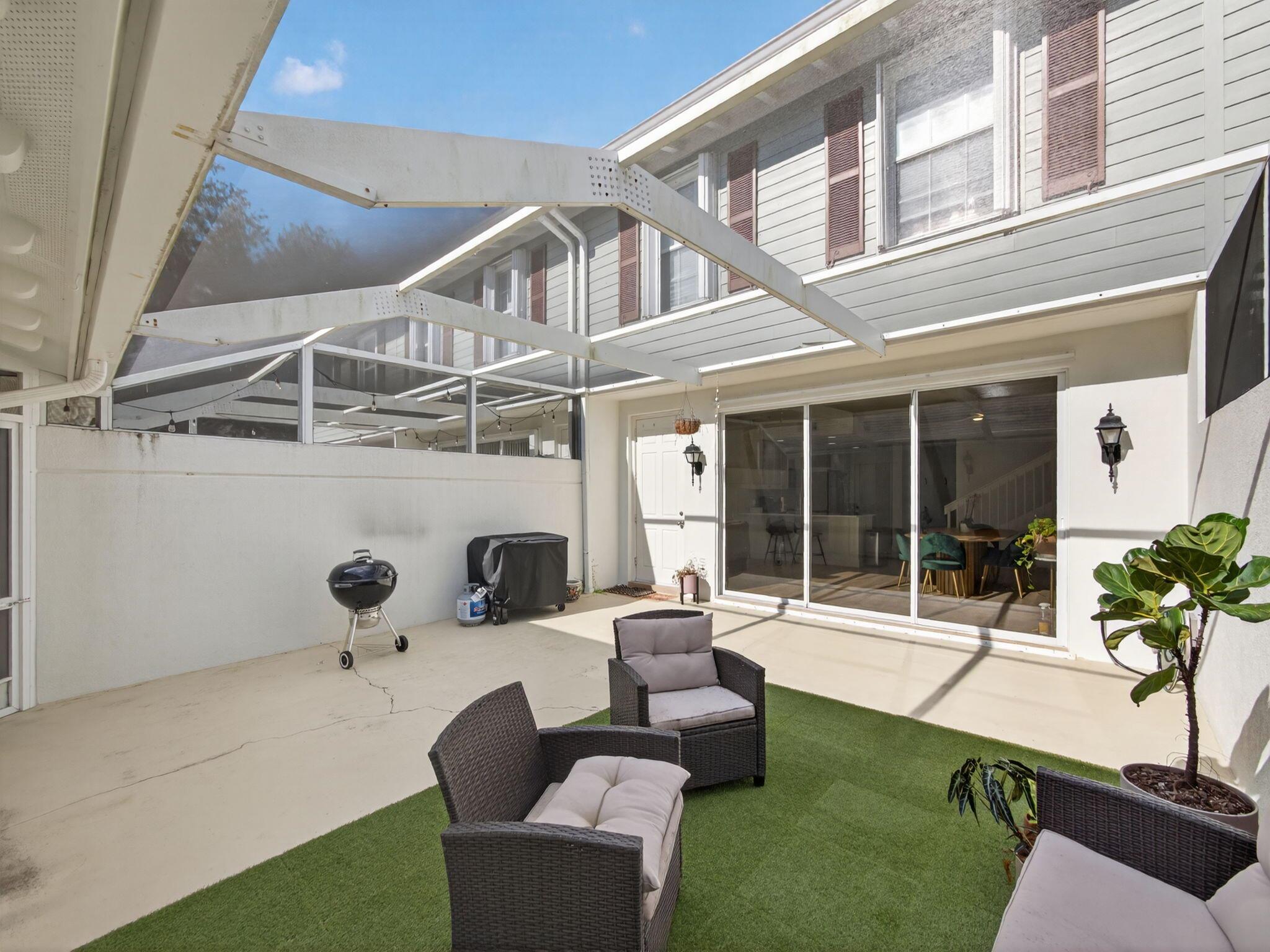 Martinique Abacoa - Residential Lease