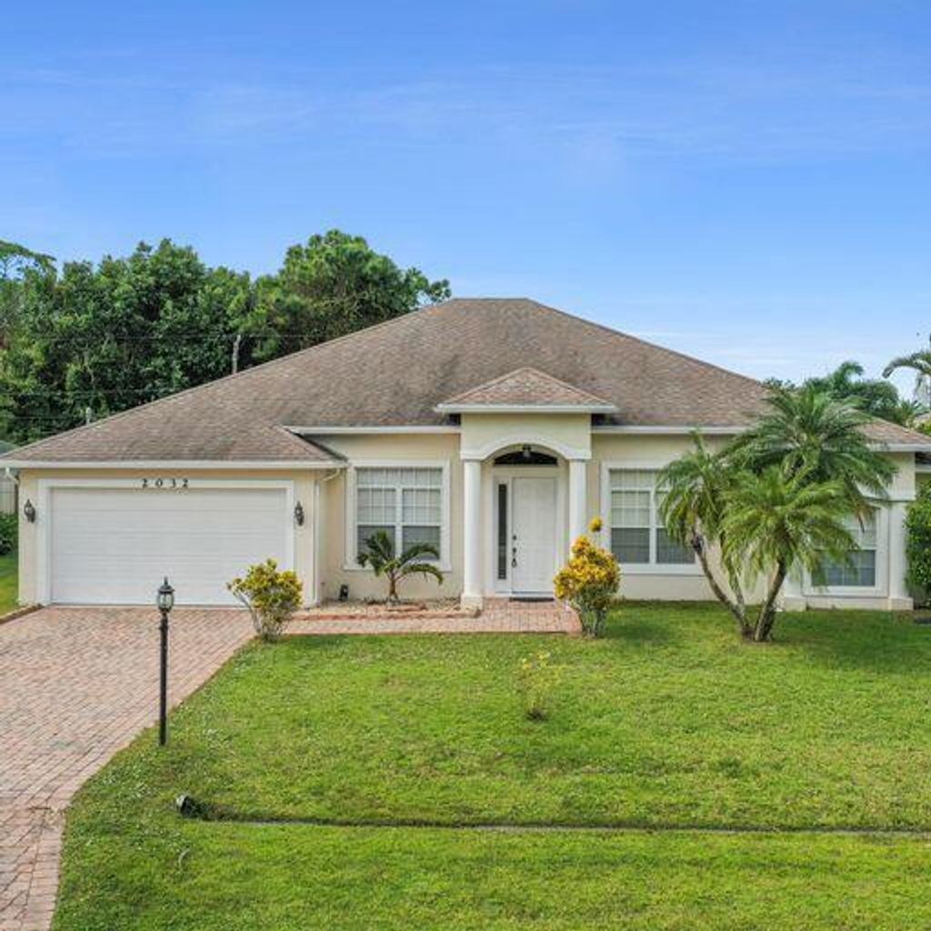 Photo of 2032 SW Cranberry Street, Port St Lucie, FL 34953 (MLS # R10843197)