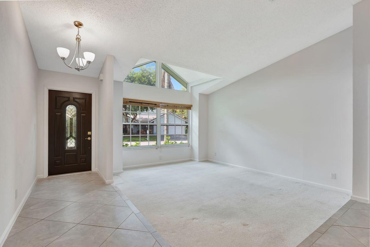 5395 Pine Circle