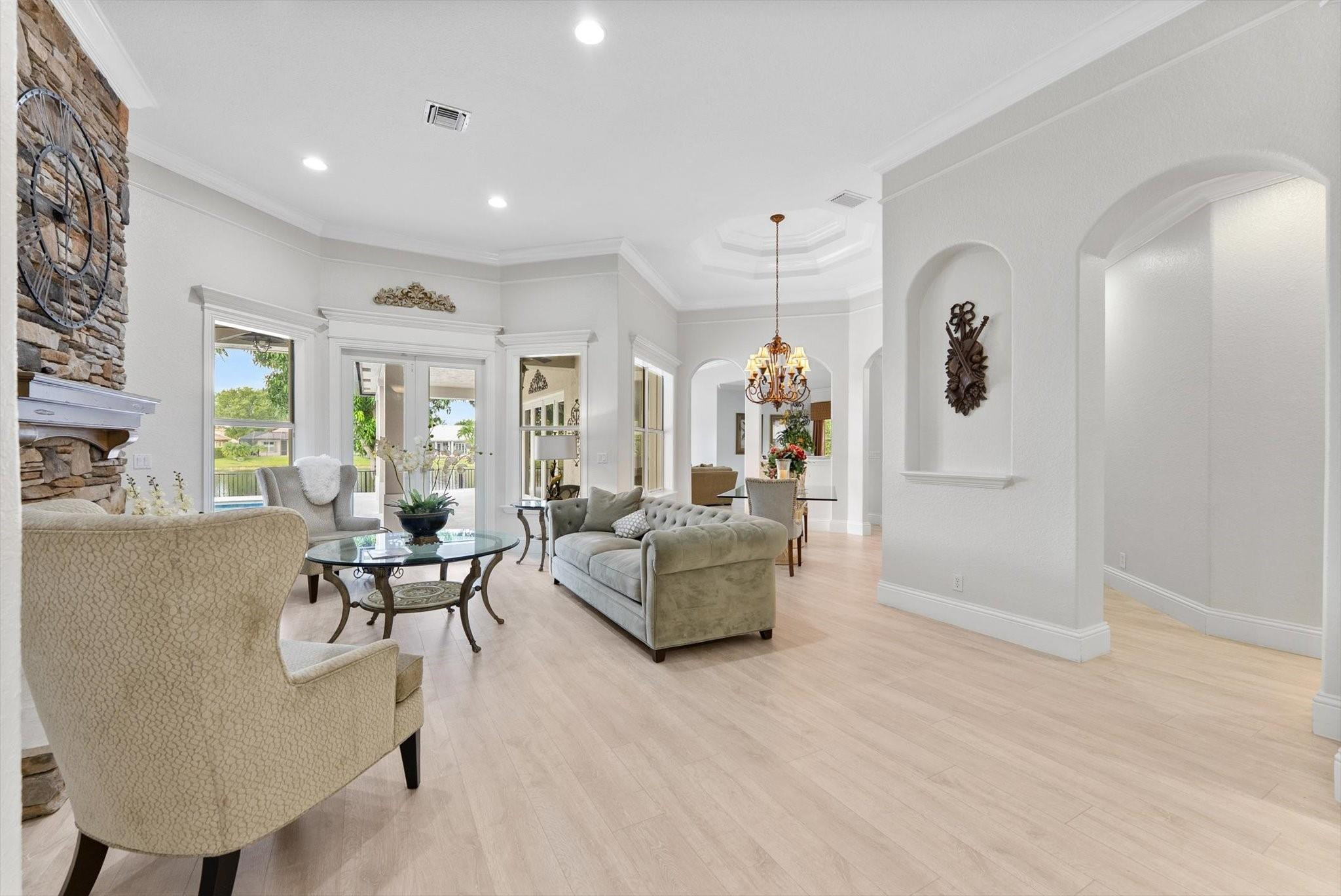 6895 NW 108th Avenue