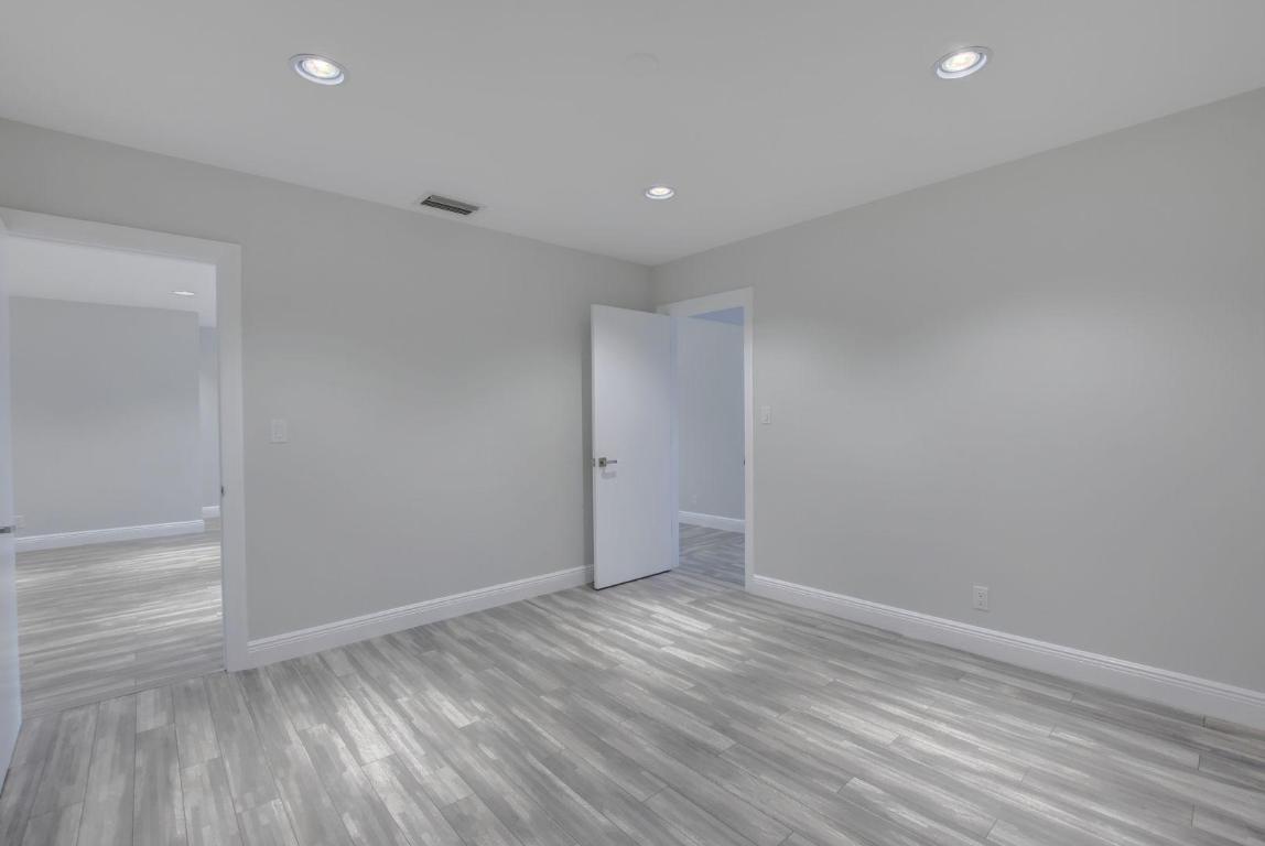 LITTLE HARBOR - Residential Lease