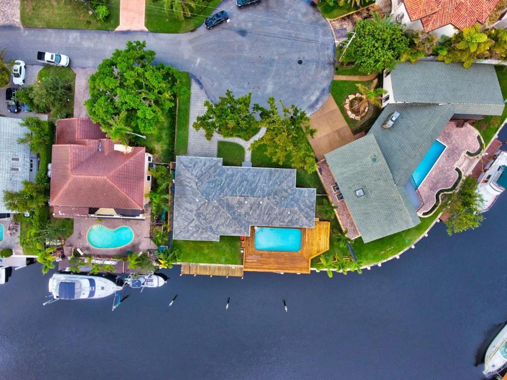 LITTLE HARBOR - Residential Lease