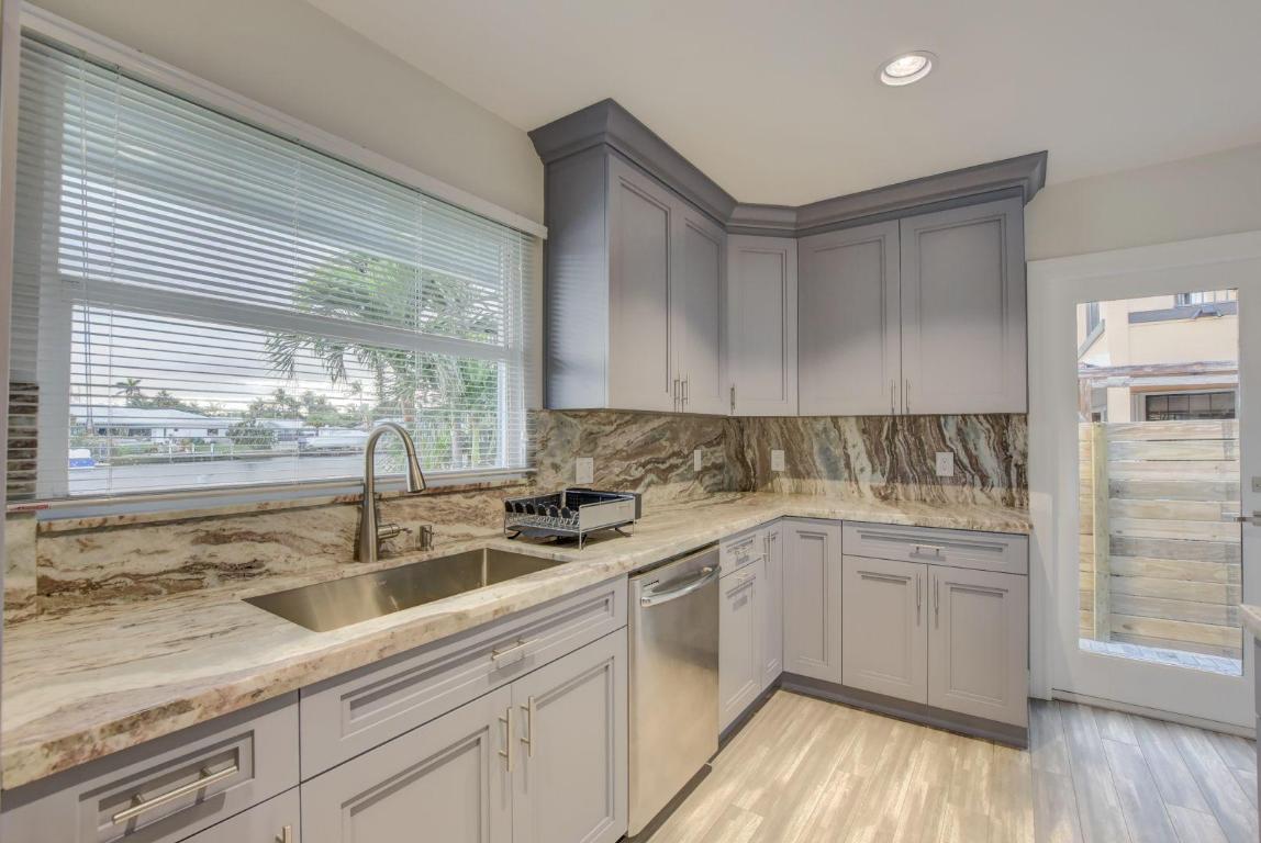 LITTLE HARBOR - Residential Lease