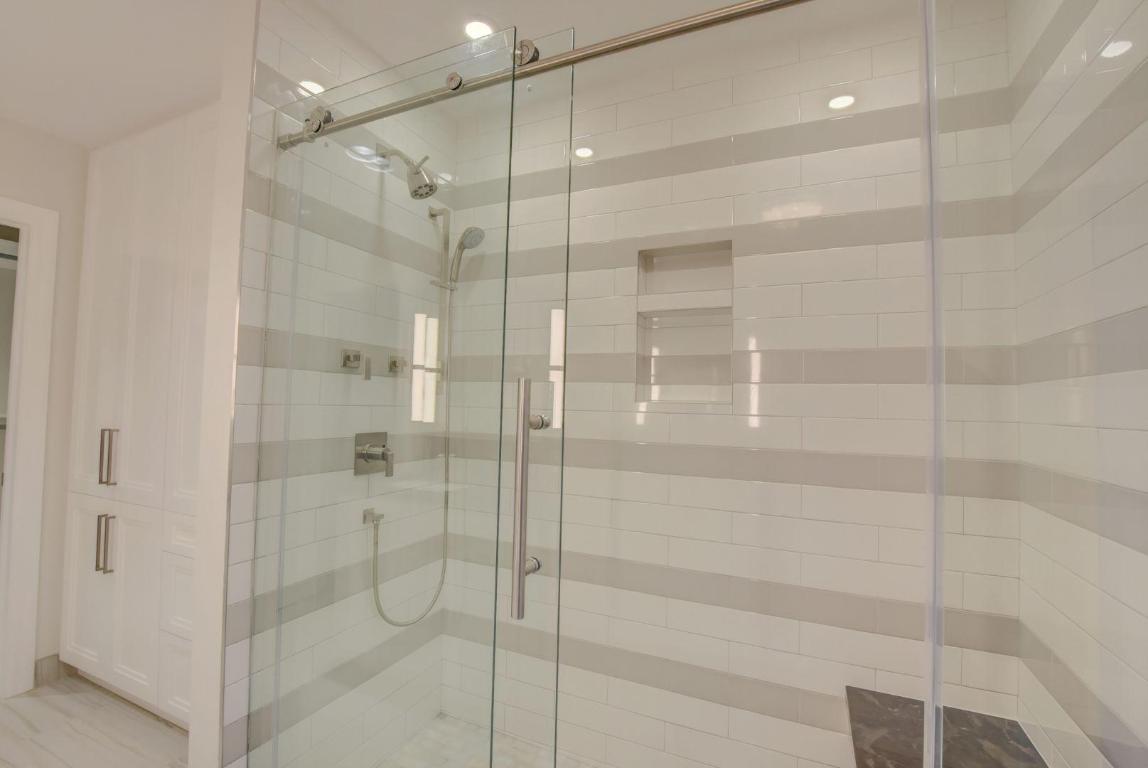 LITTLE HARBOR - Residential Lease