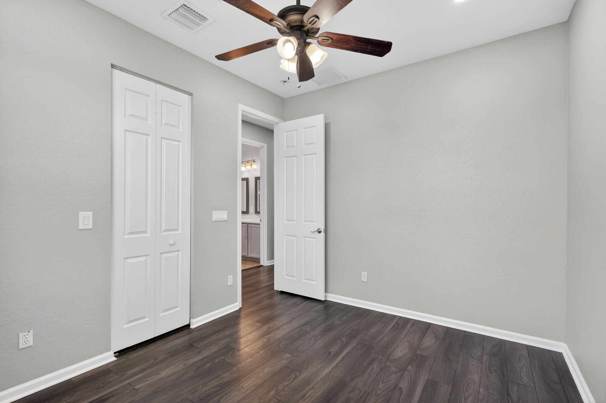 VIZCAYA FALLS PLAT 1 - Residential