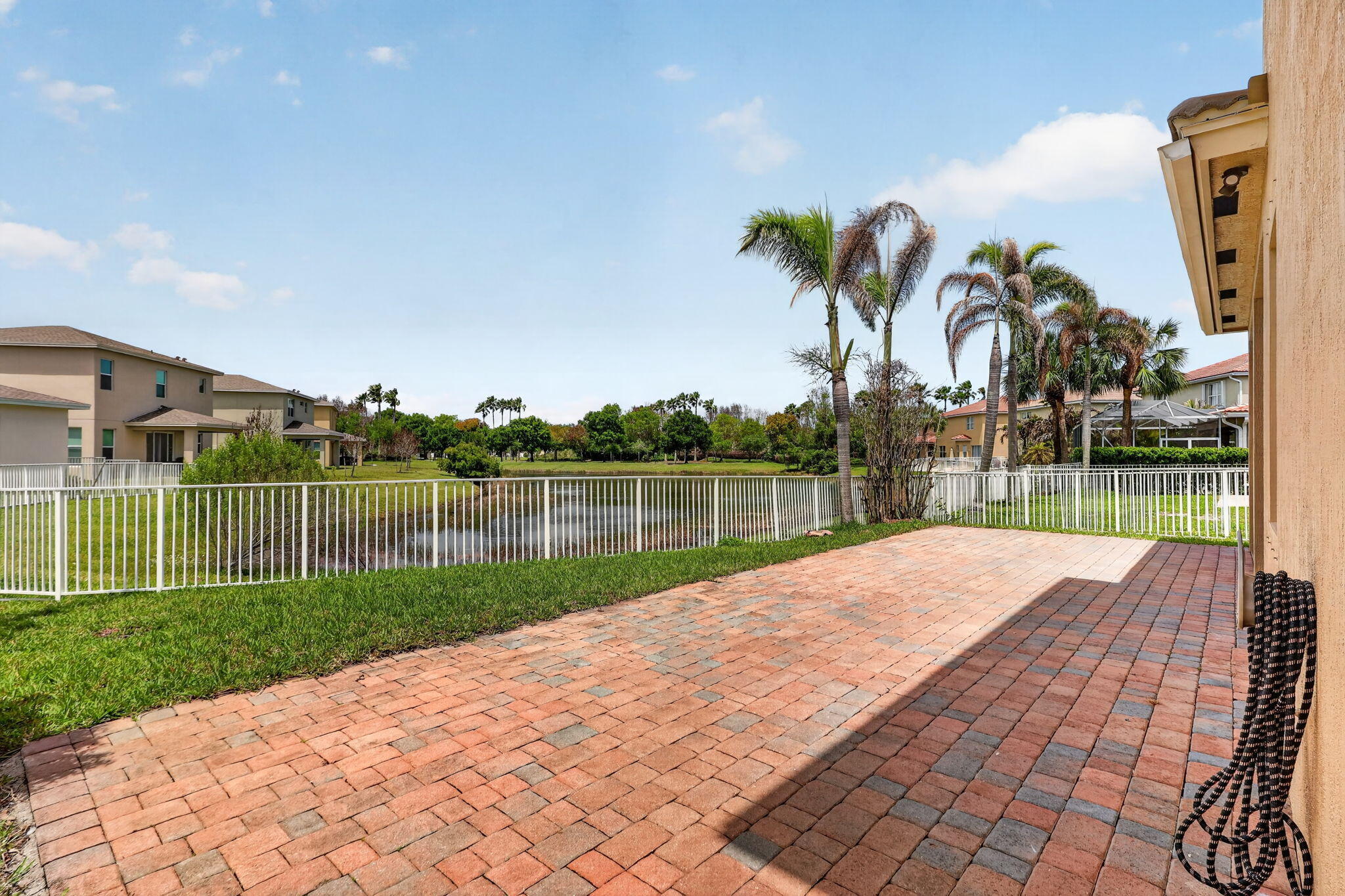 VIZCAYA FALLS PLAT 1 - Residential