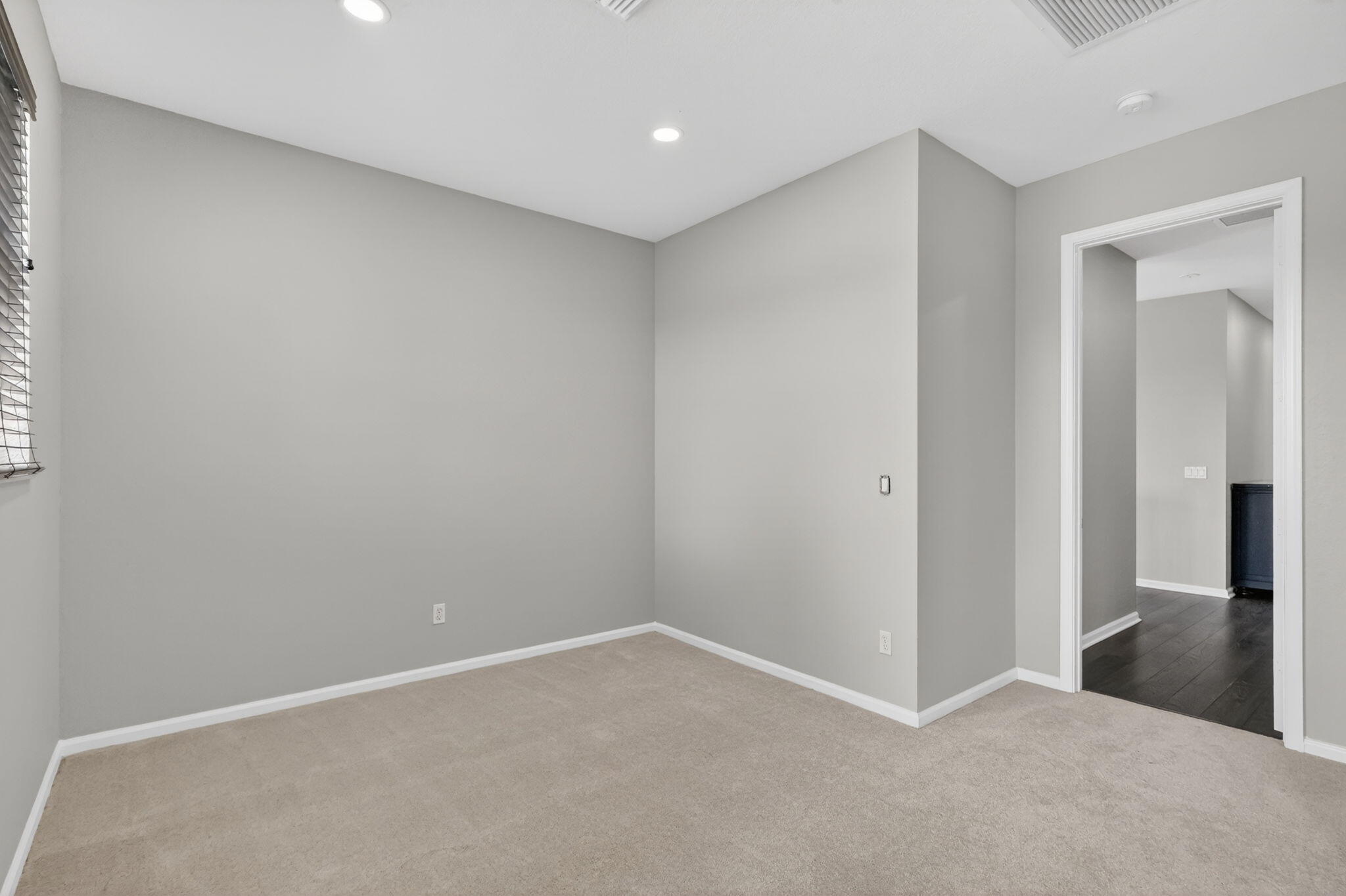 VIZCAYA FALLS PLAT 1 - Residential