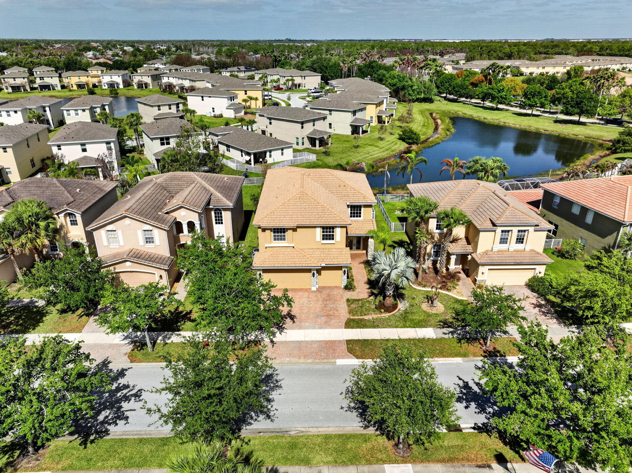 VIZCAYA FALLS PLAT 1 - Residential