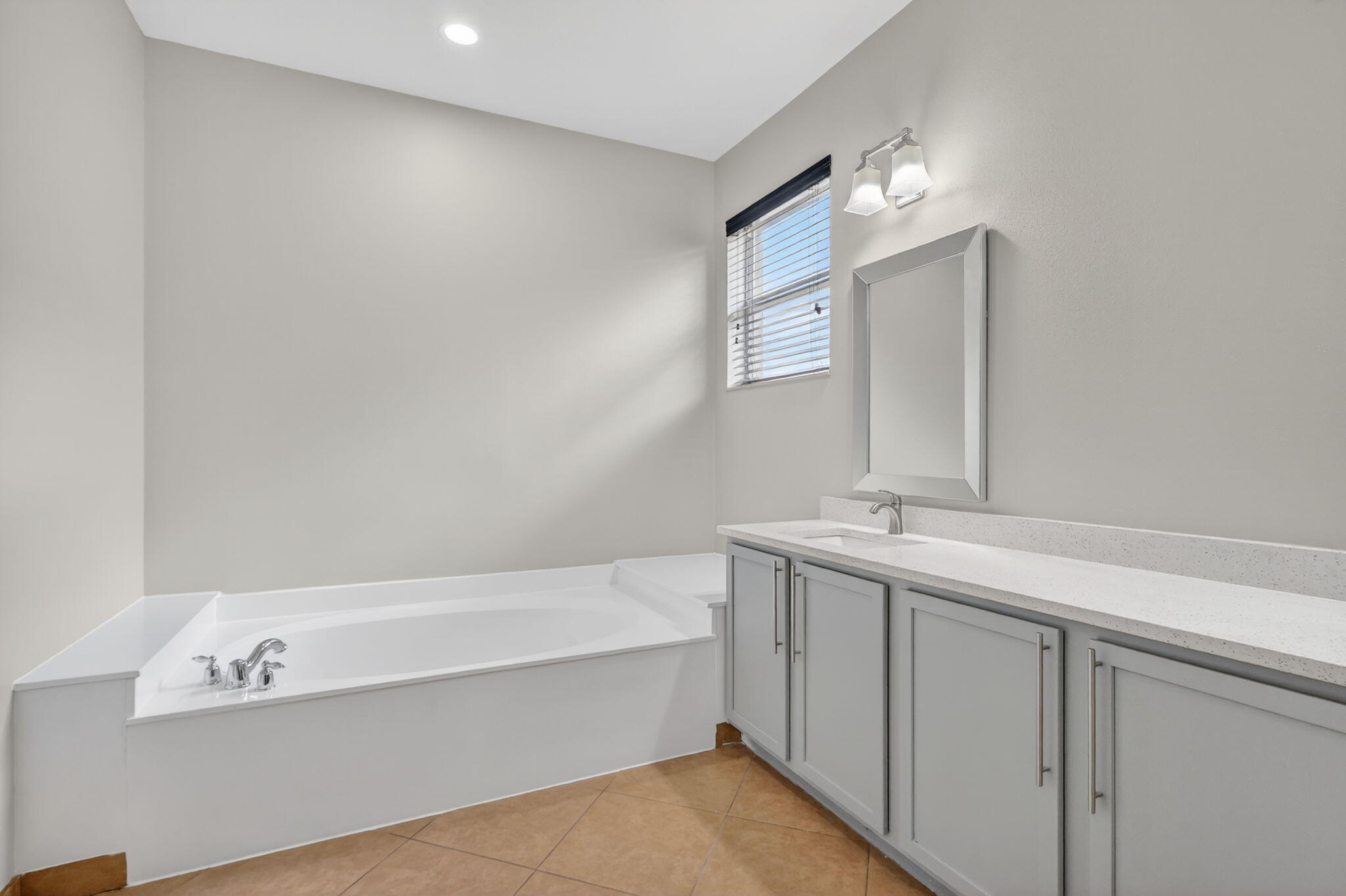 VIZCAYA FALLS PLAT 1 - Residential