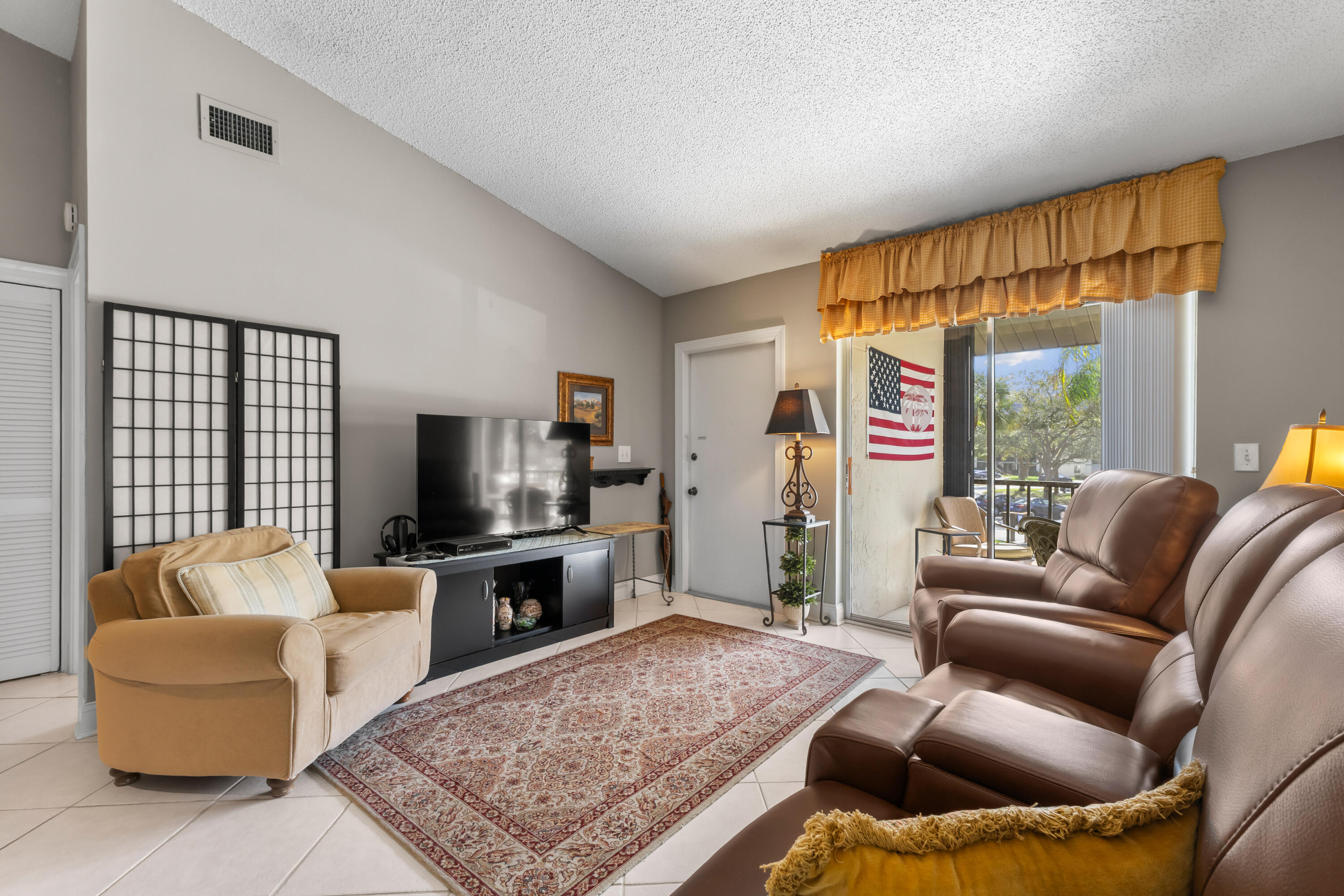 CHASEWOOD OF JUPITER CONDO - Residential