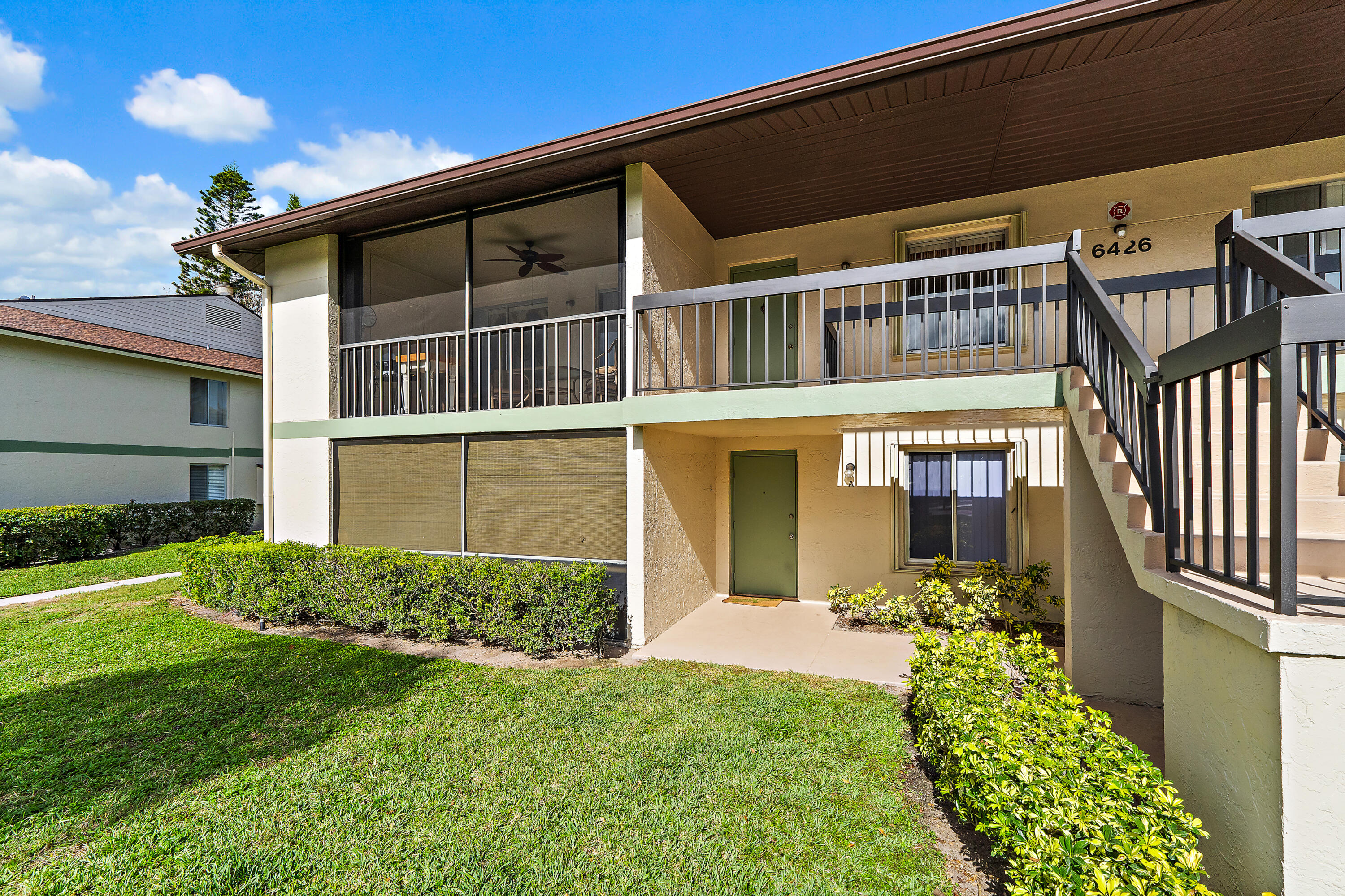 6426 Chasewood Drive E