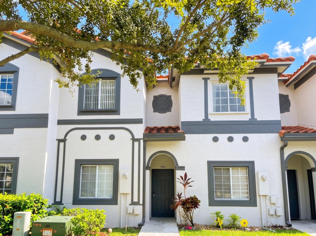 Photo of 7843 CATALINA Circle, Tamarac, FL 33321 (MLS # B26077512)
