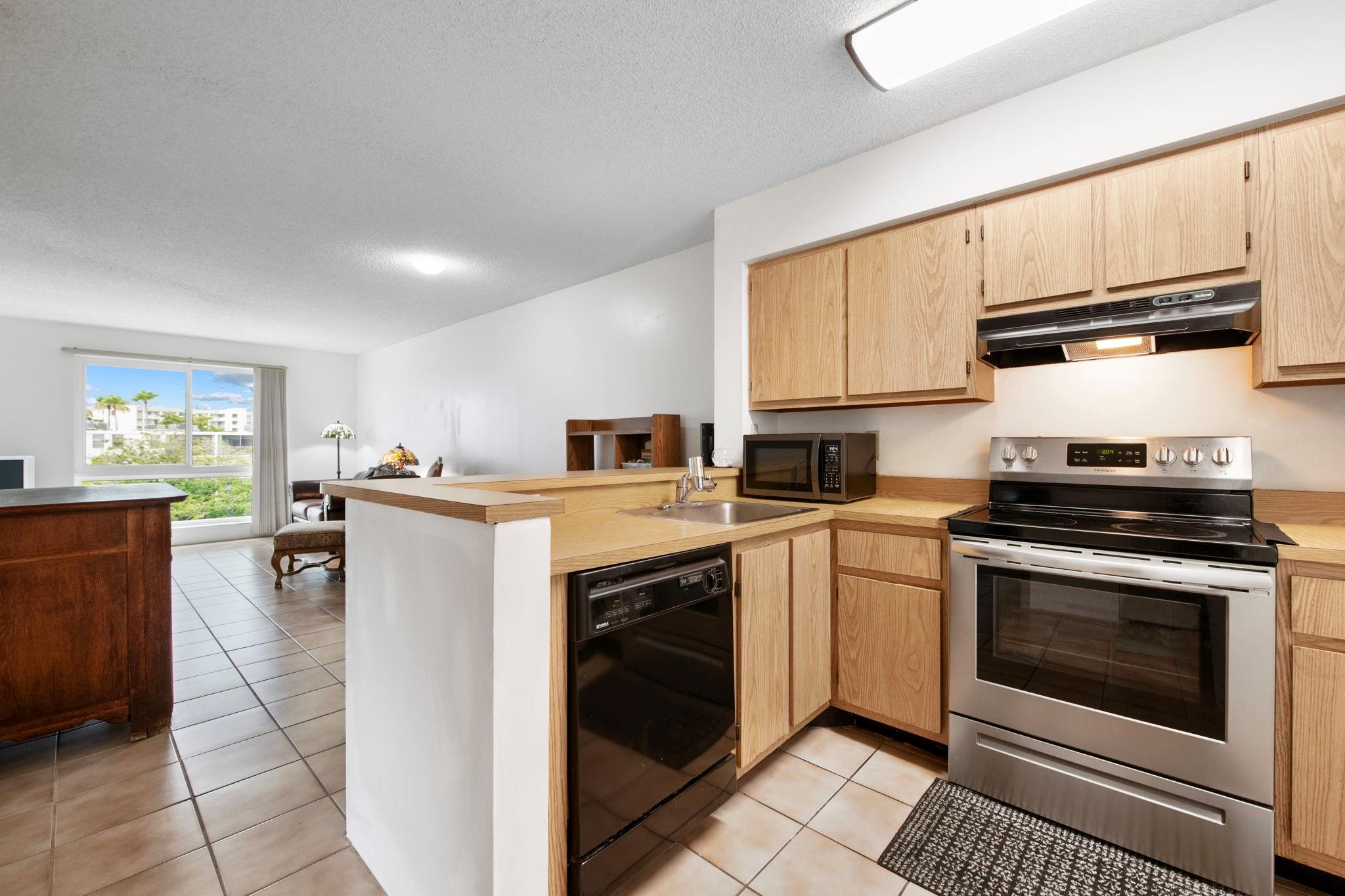 2106 S Cypress Bend Dr 501