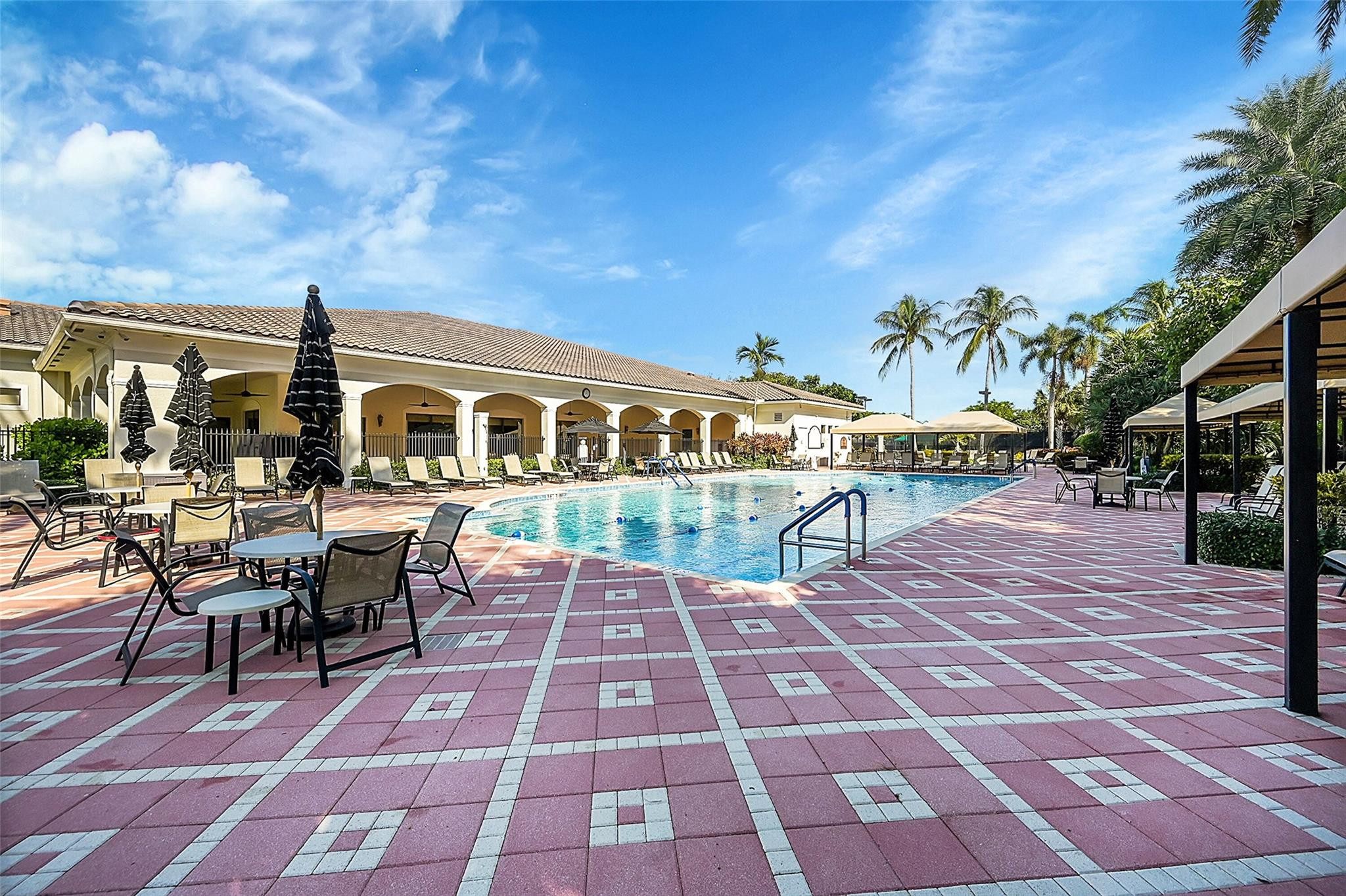 Valencia Shores 04 - Residential