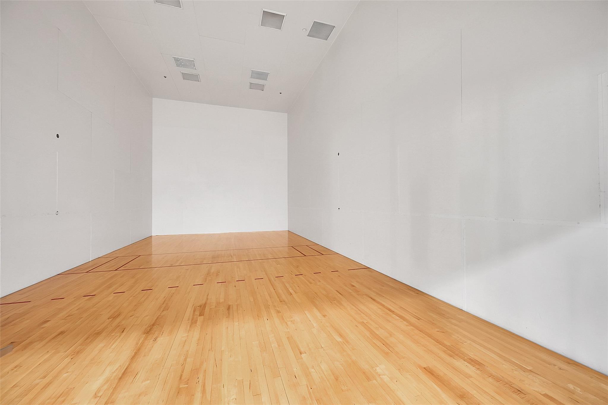 Valencia Shores 04 - Residential