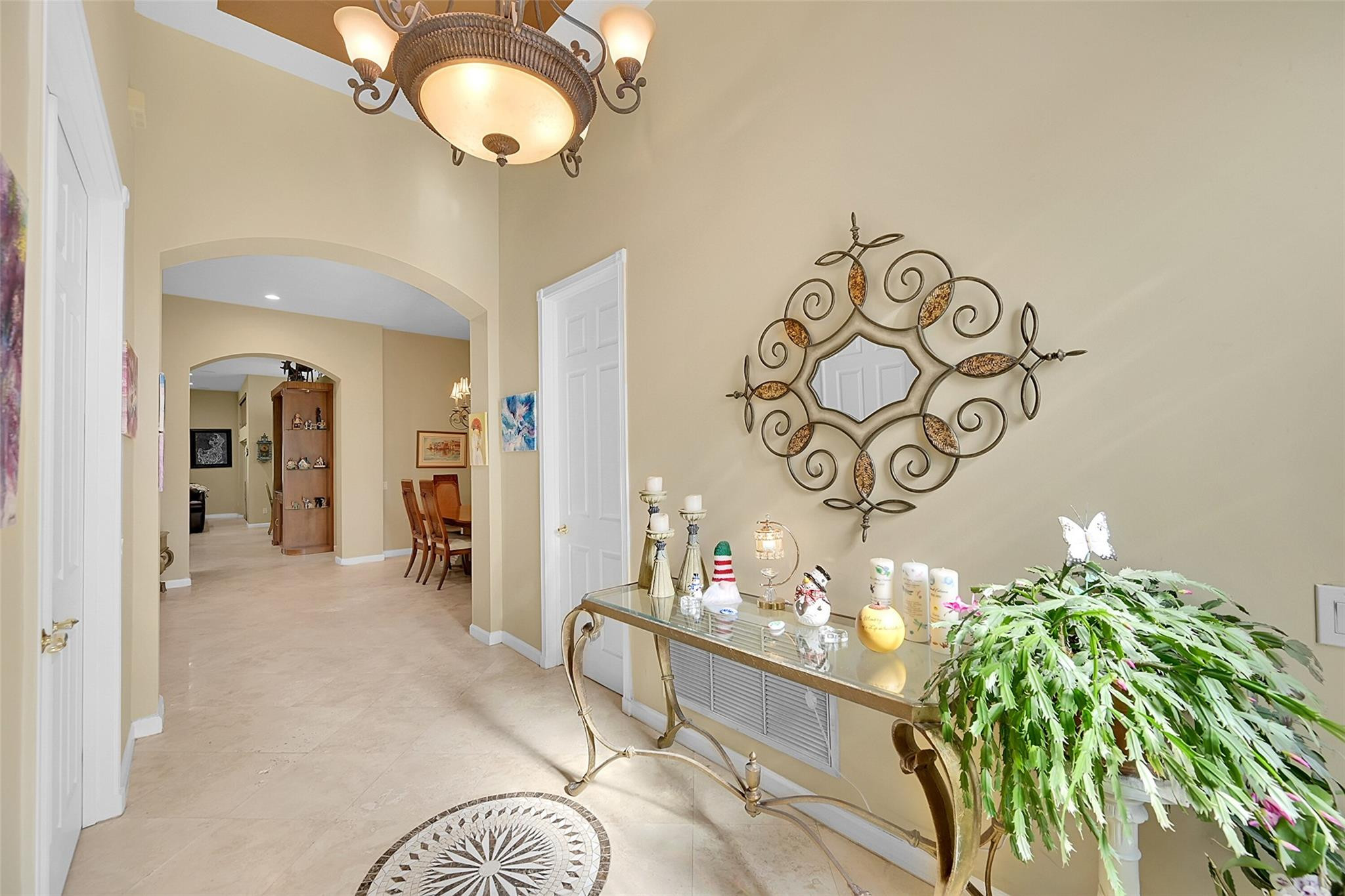 Valencia Shores 04 - Residential