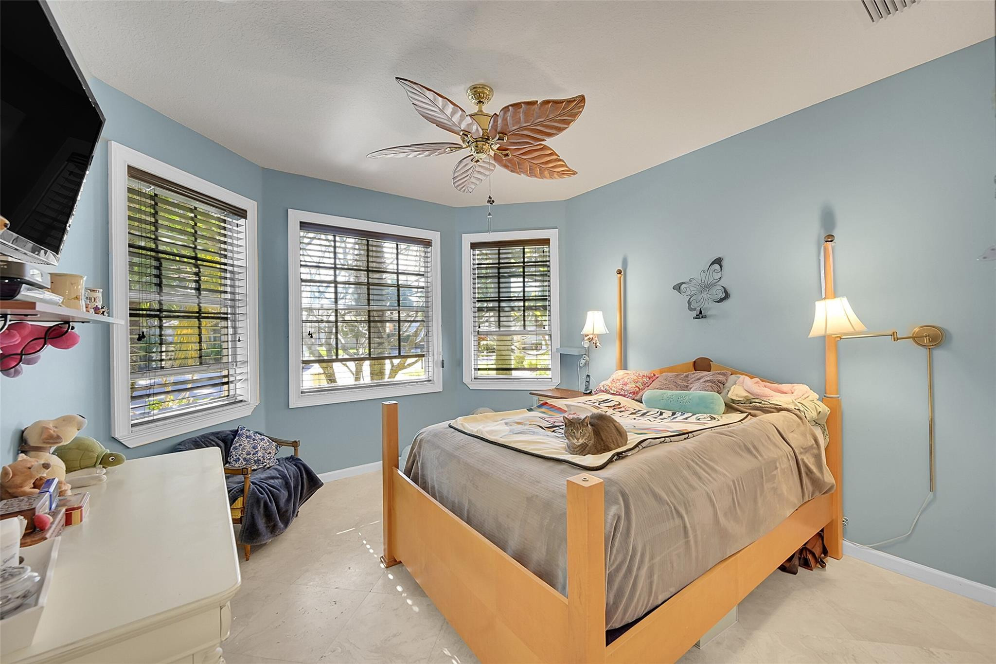 Valencia Shores 04 - Residential