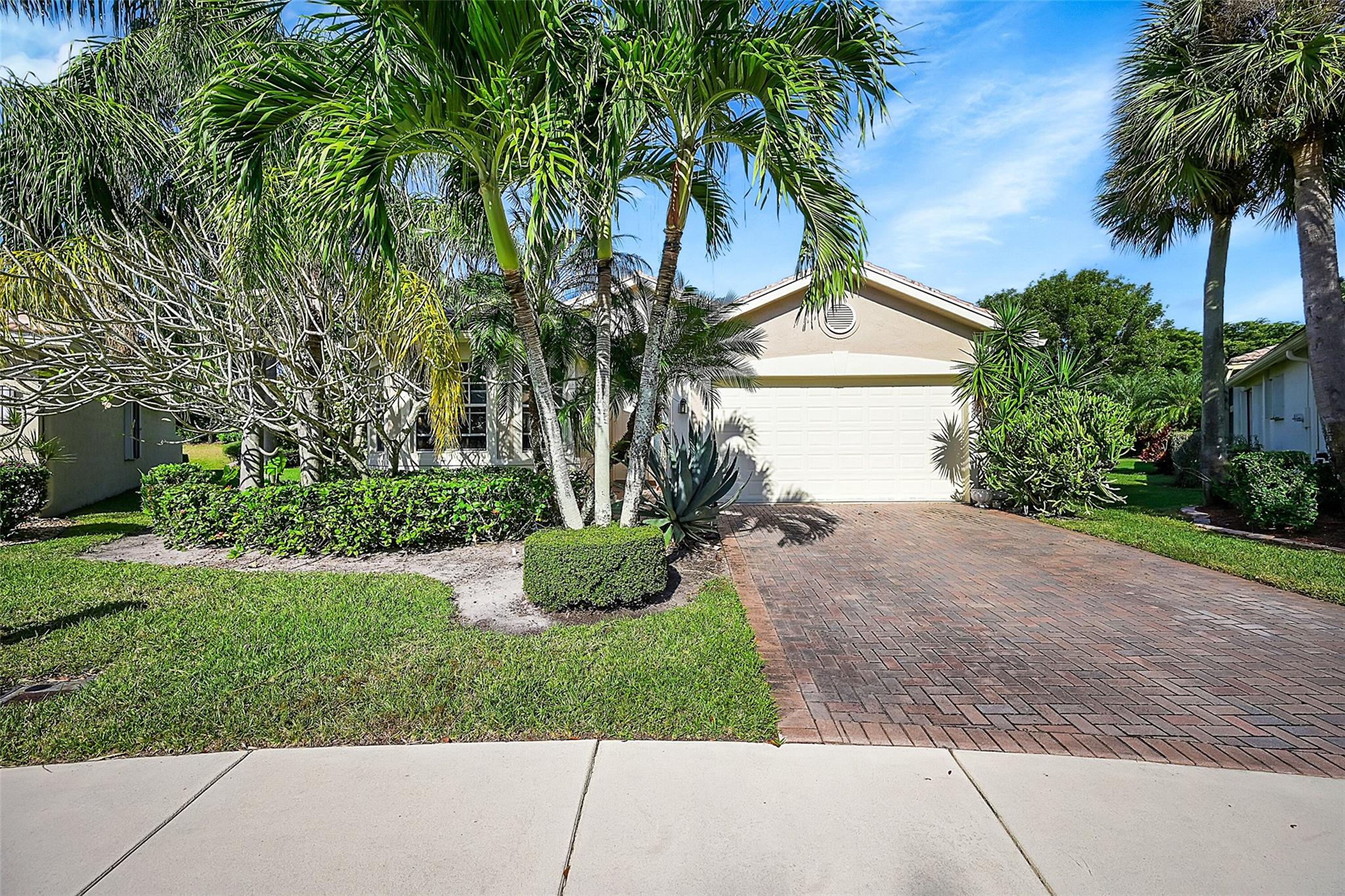 7756 Kingsley Palm Ter