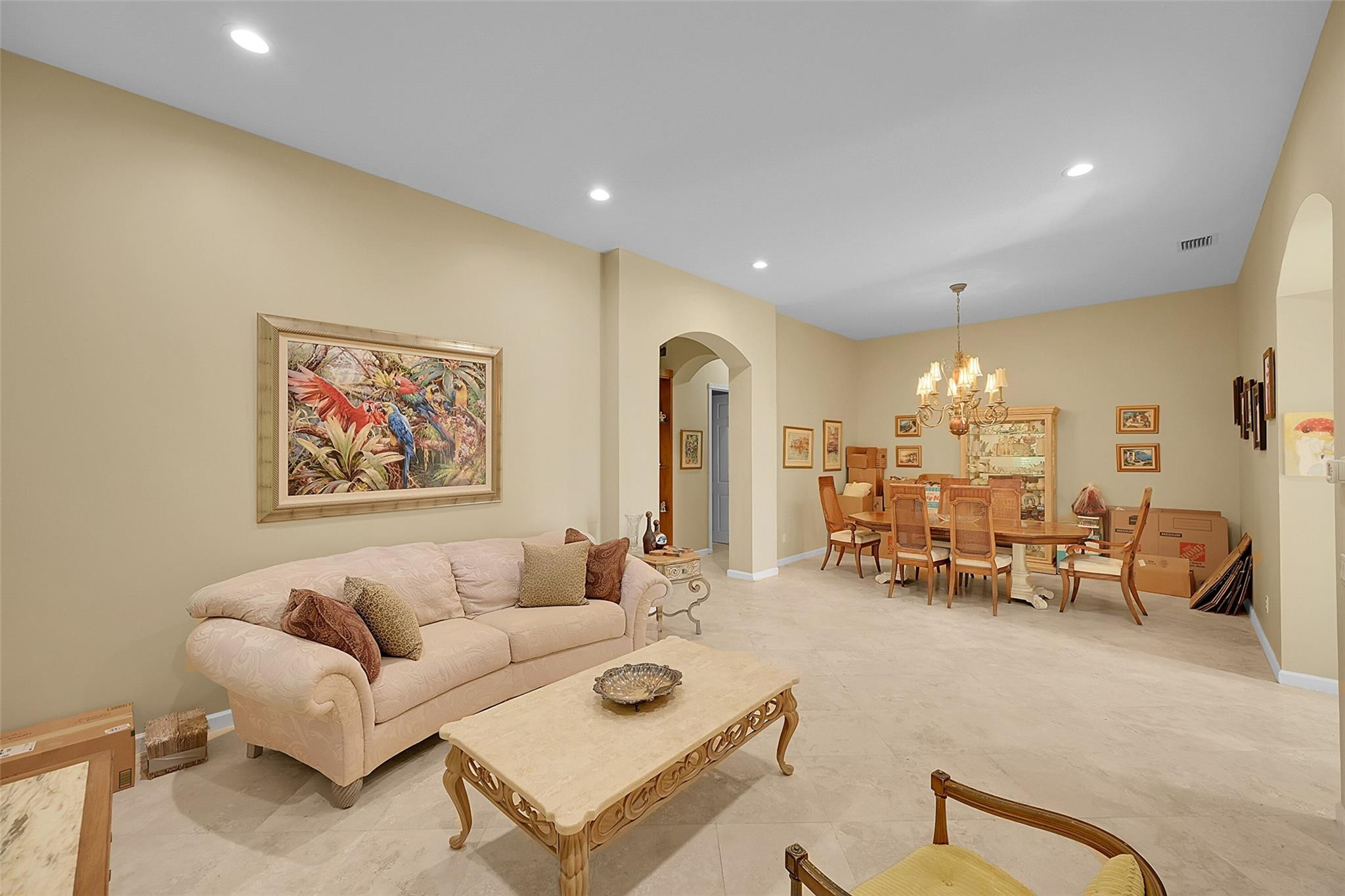 Valencia Shores 04 - Residential