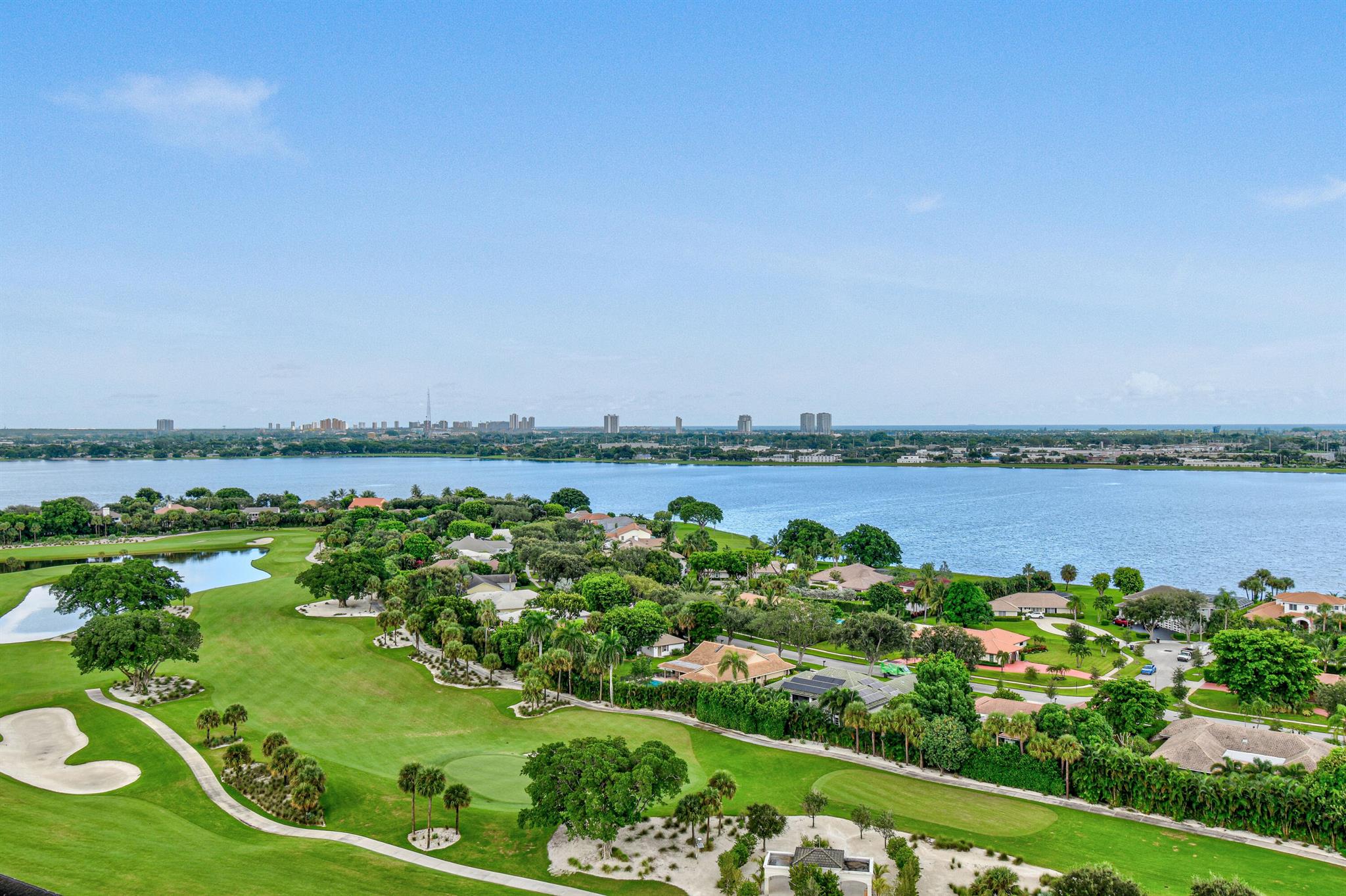 CONSULATE CONDO - Residential