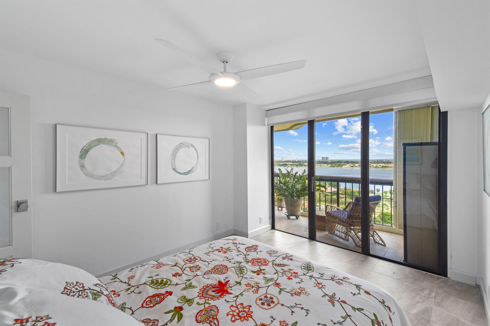 CONSULATE CONDO - Residential