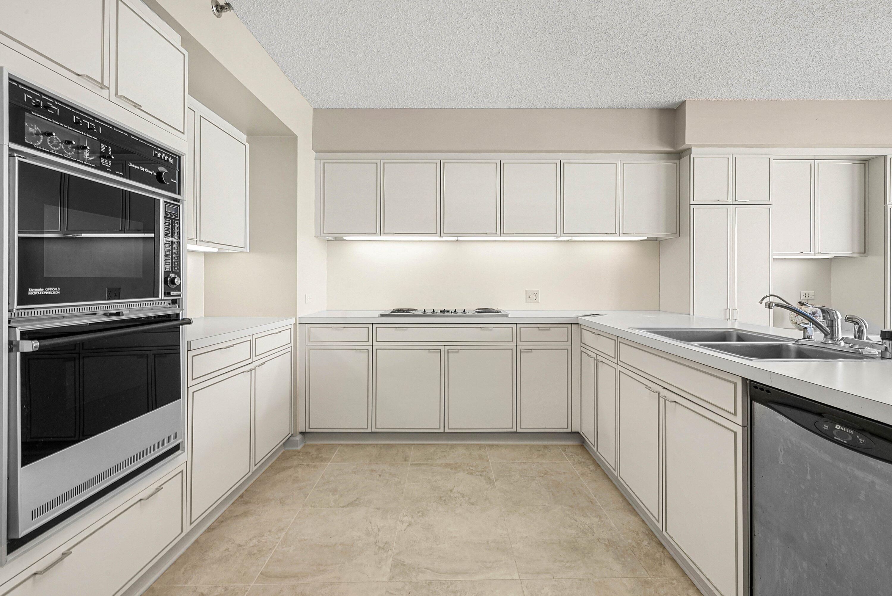 ADDISON ON THE OCEAN IN BOCA RATON CONDO - Residential